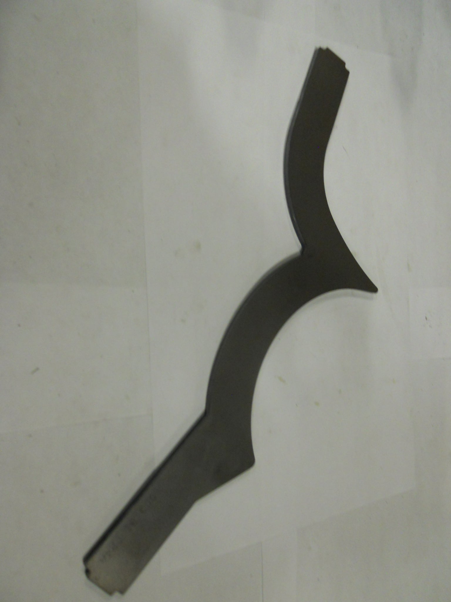 LOWER TINE