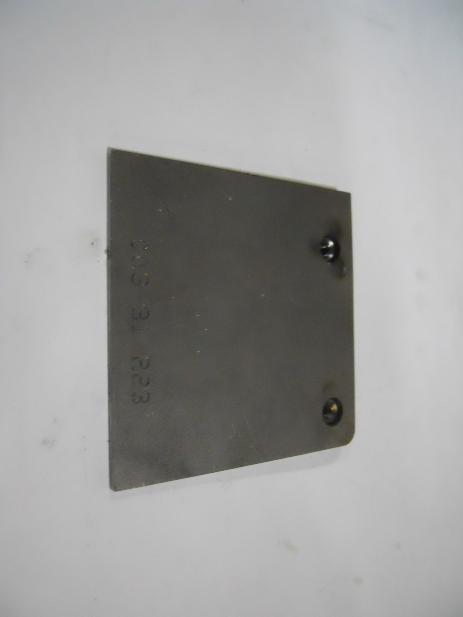 SIDEGUARD BOLT TAB