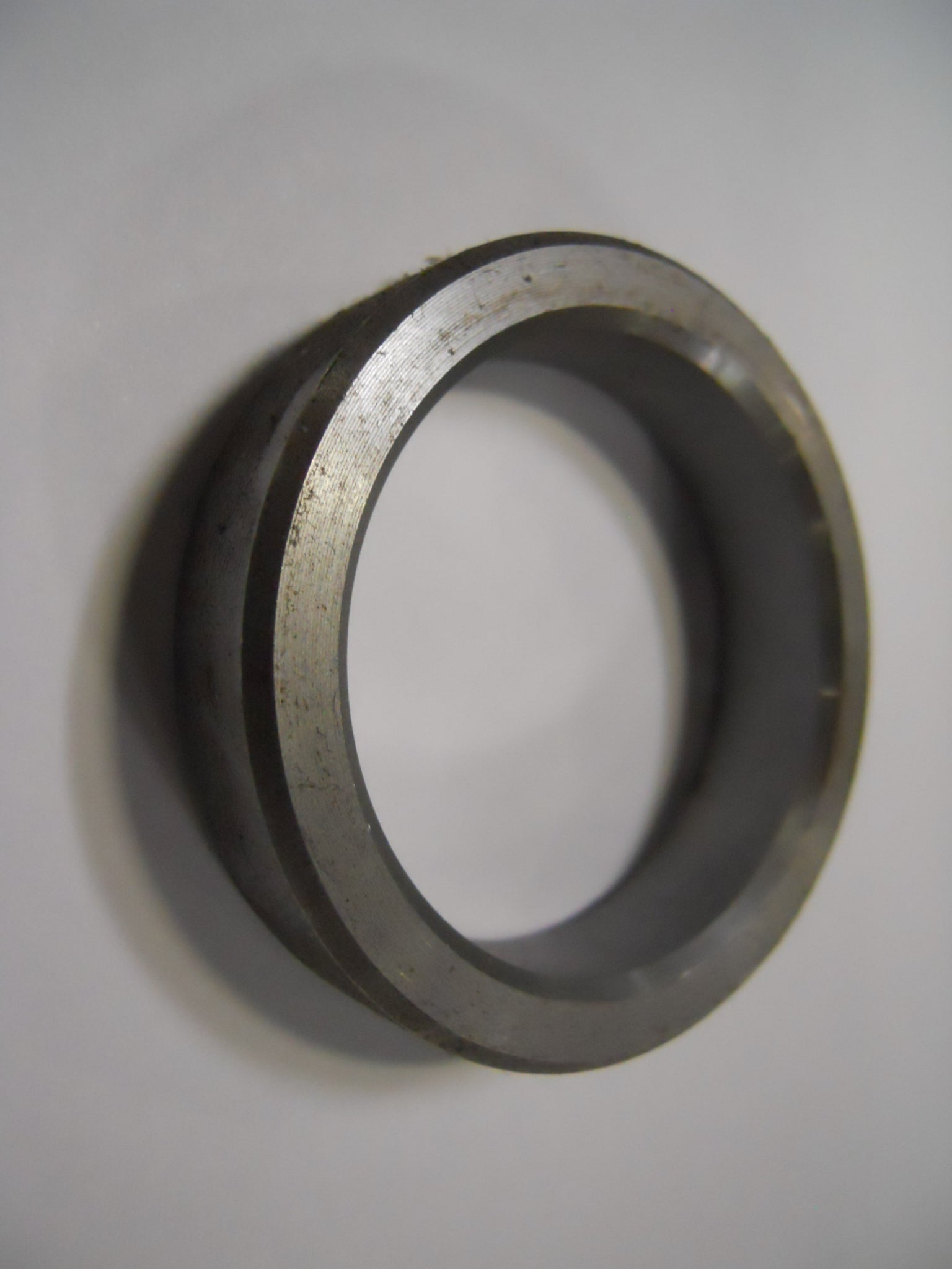 UPPER MOTOR SPACER