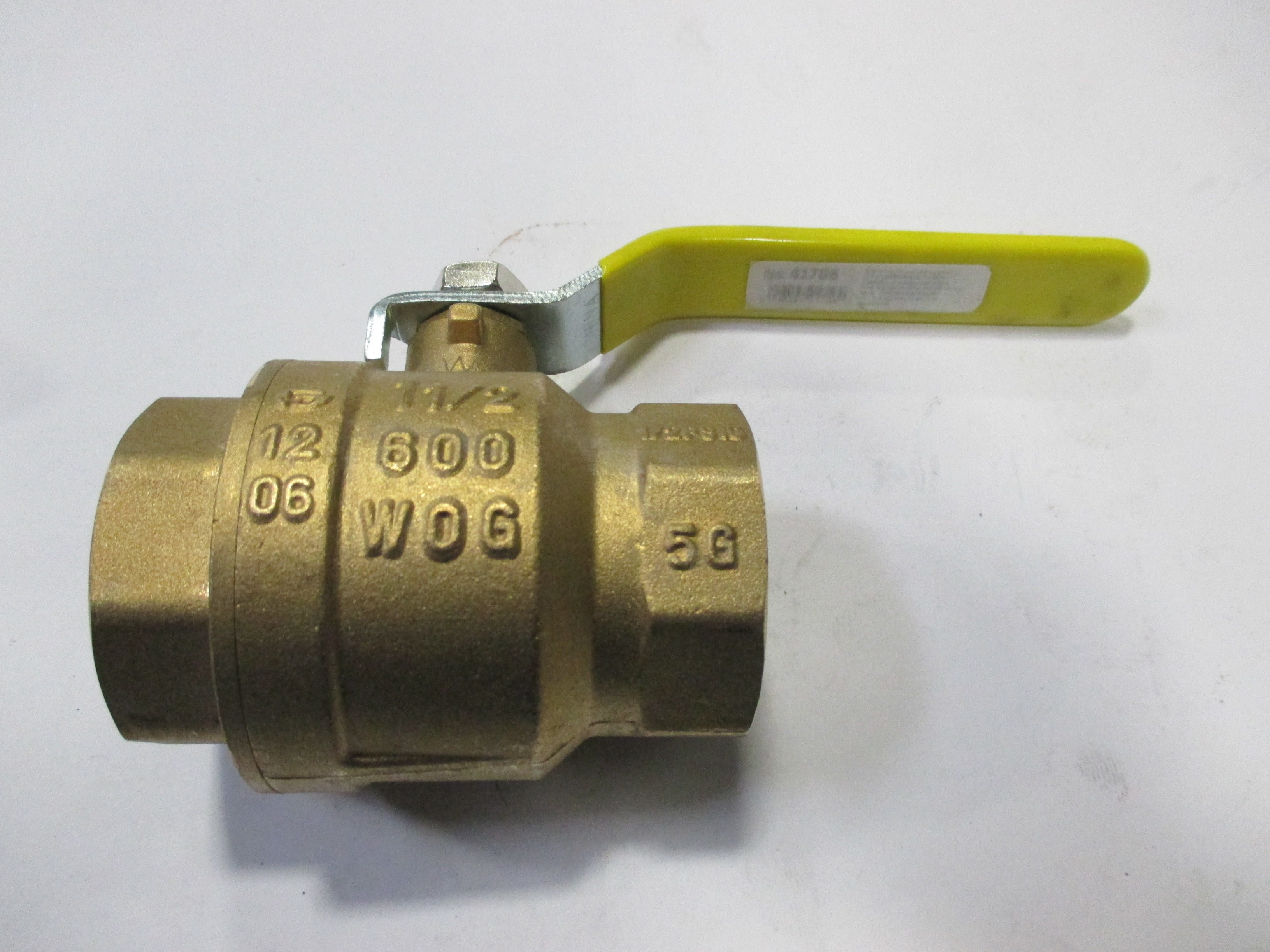 VALVE 1-1/2 IPS FULL PORT BALL