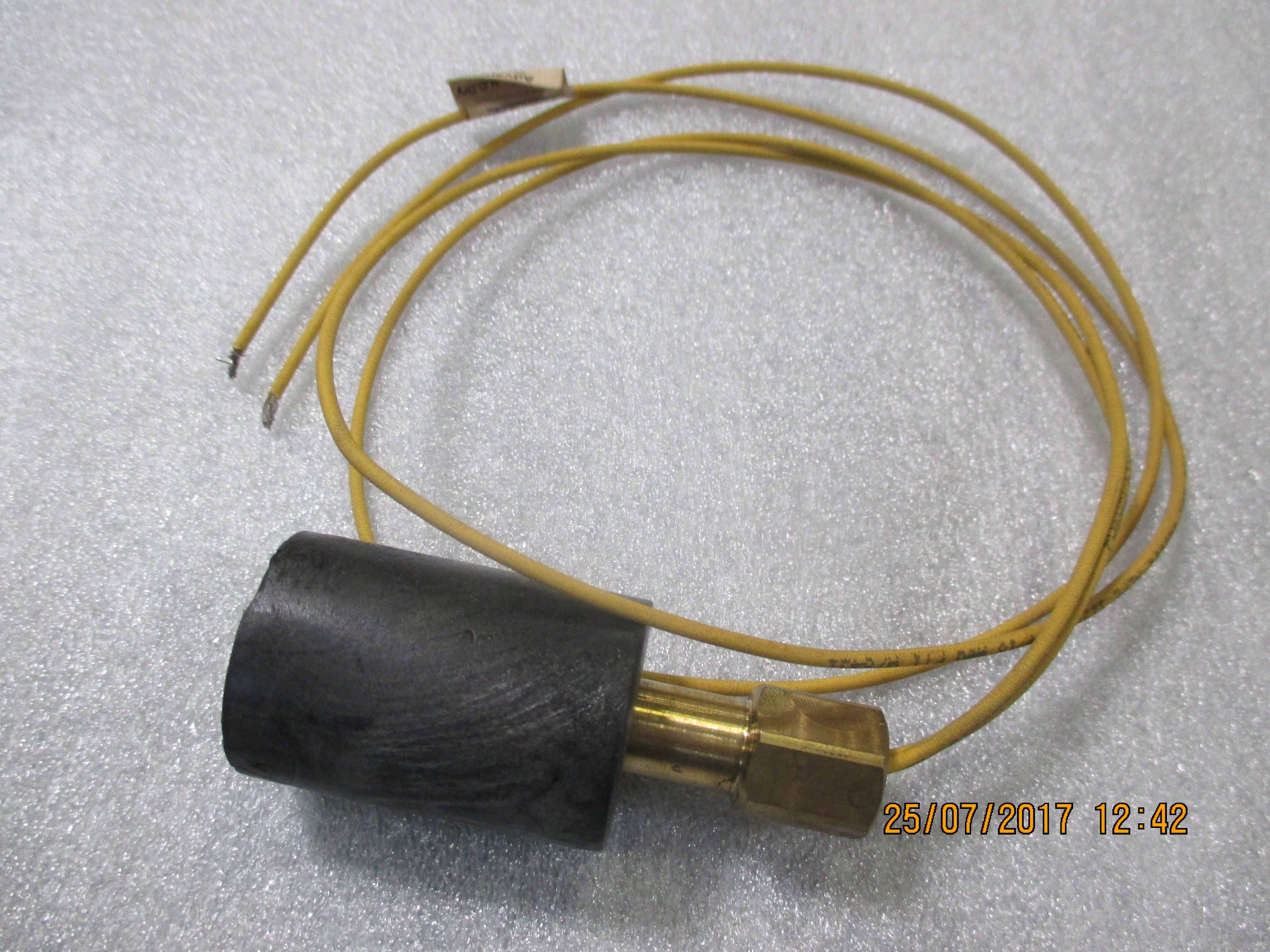 Switch Liquid Float 1/8 MNPT