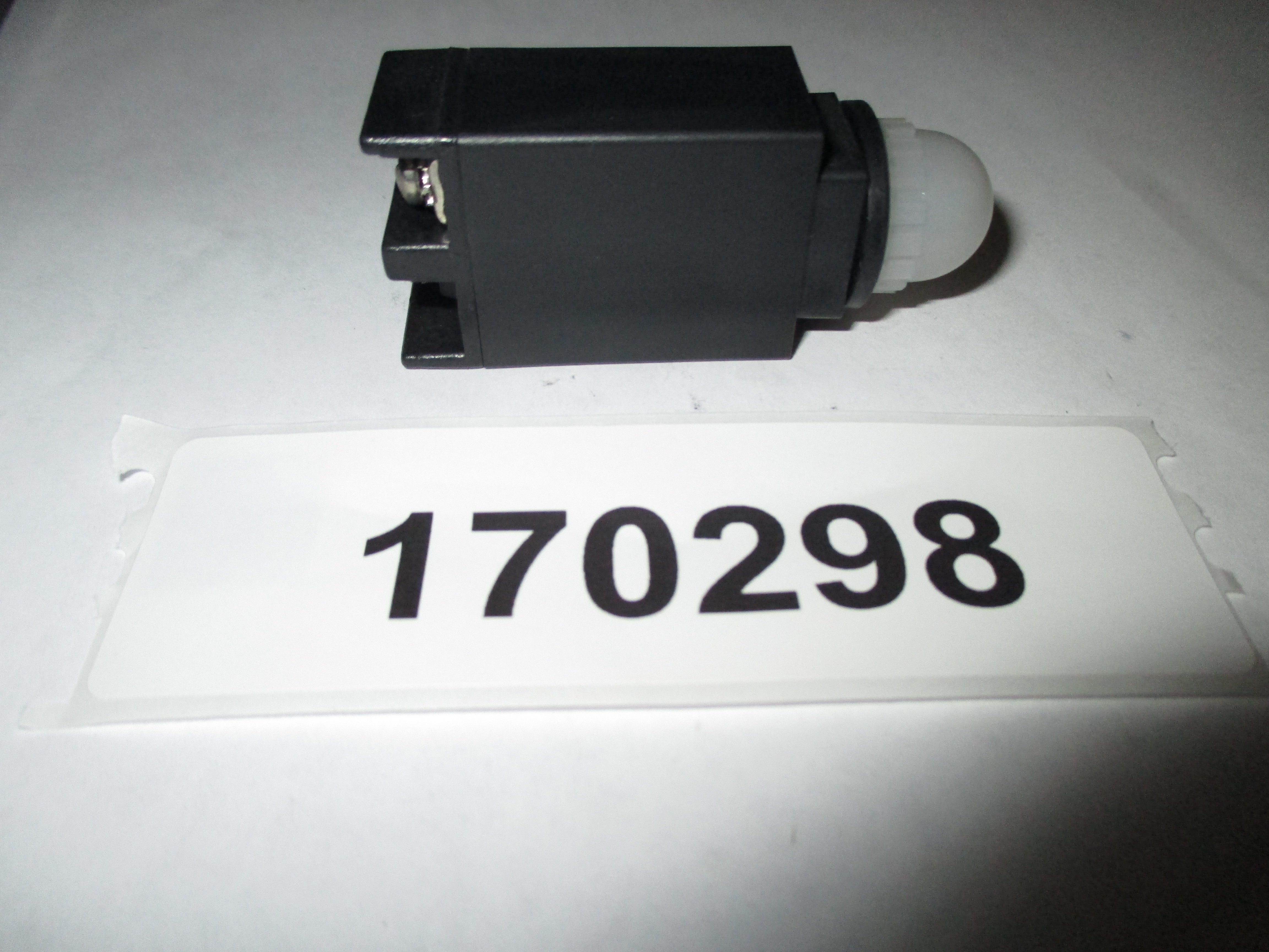 LED INDICATING LIGHT, WHITE 24V