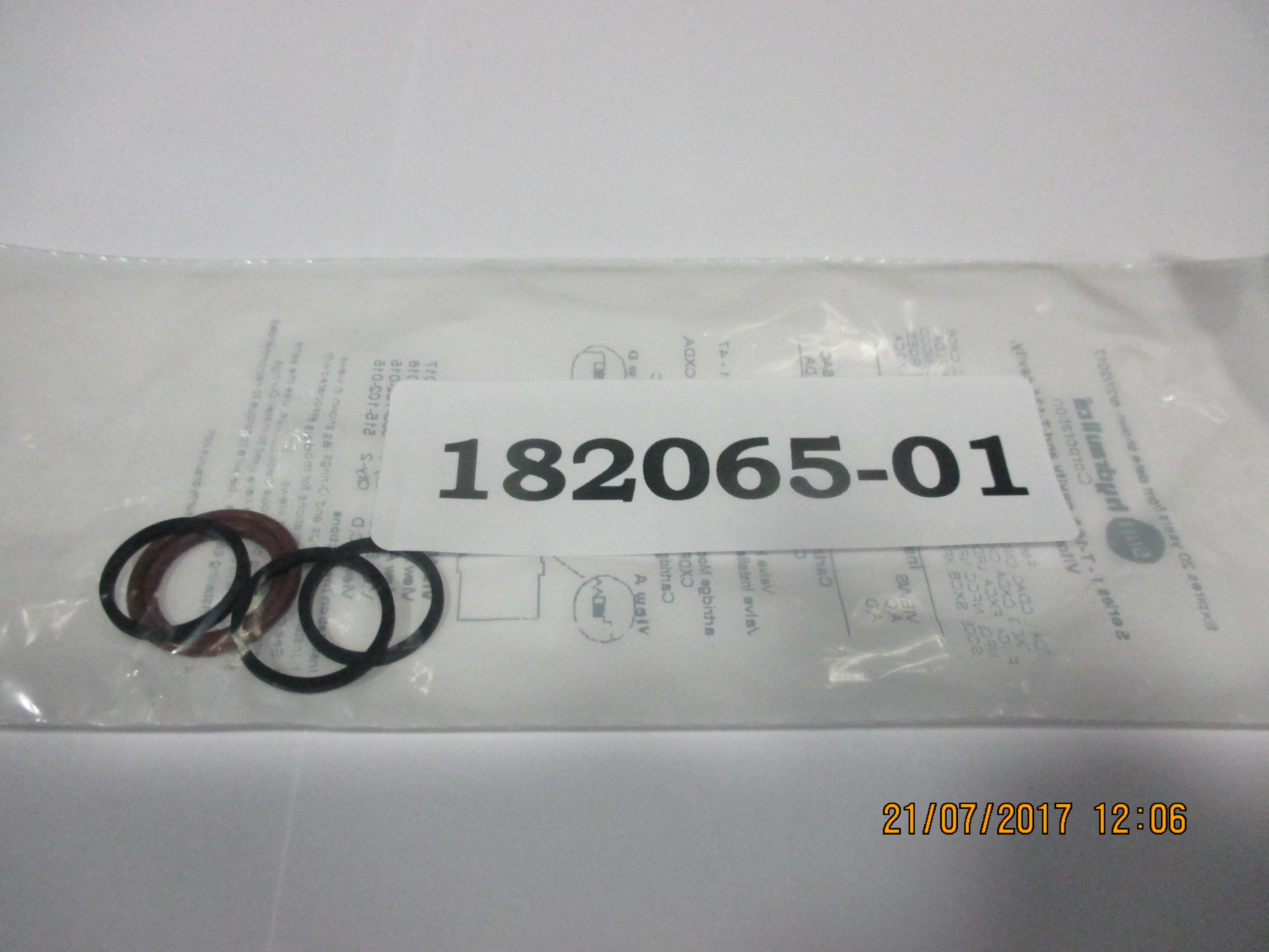 SEAL KIT FOR 182065