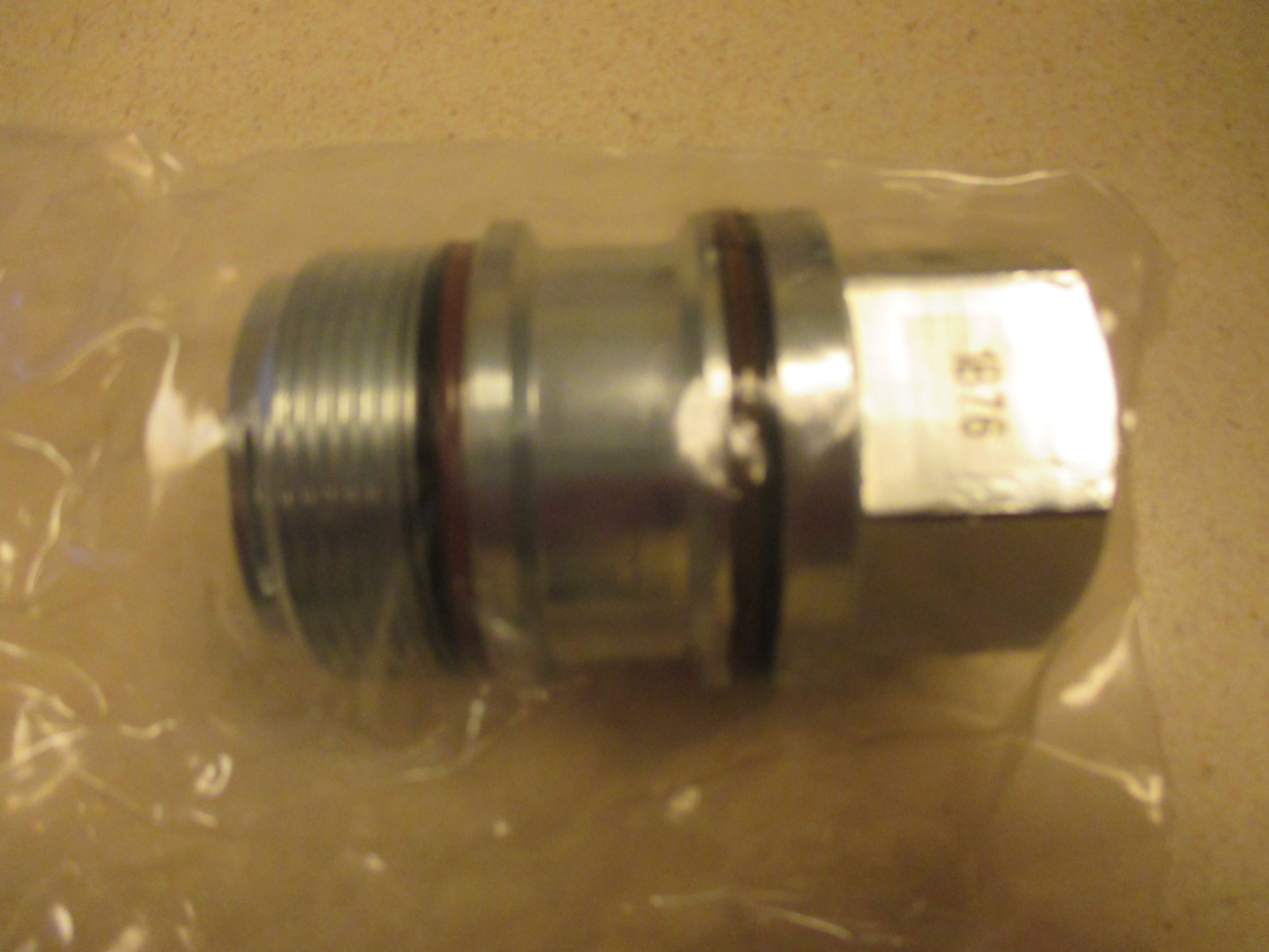 PLUG SUN CAVITY T-19A 1->2 OPEN XJOA