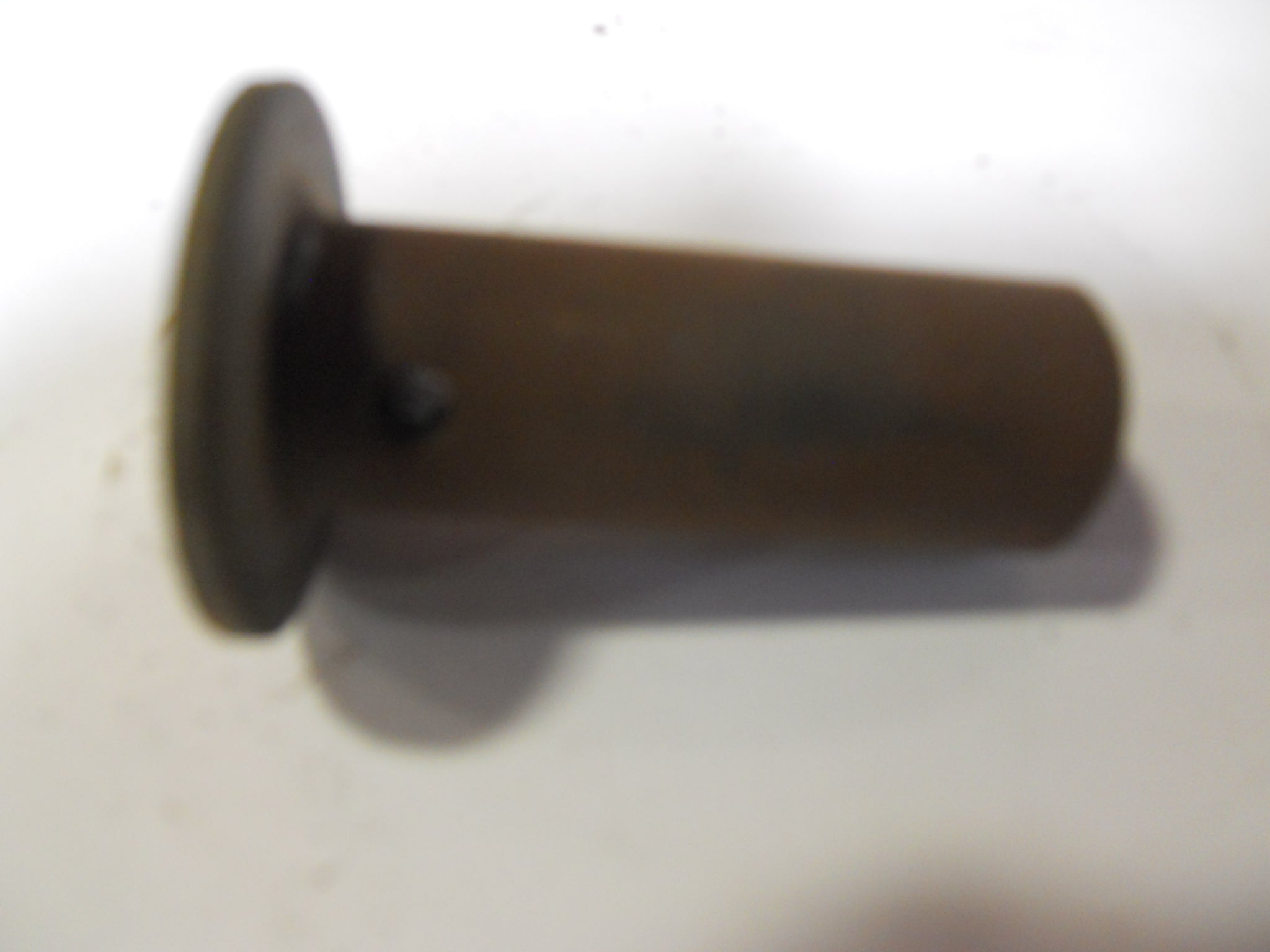 PIN TENSIONER PIVOT WELD