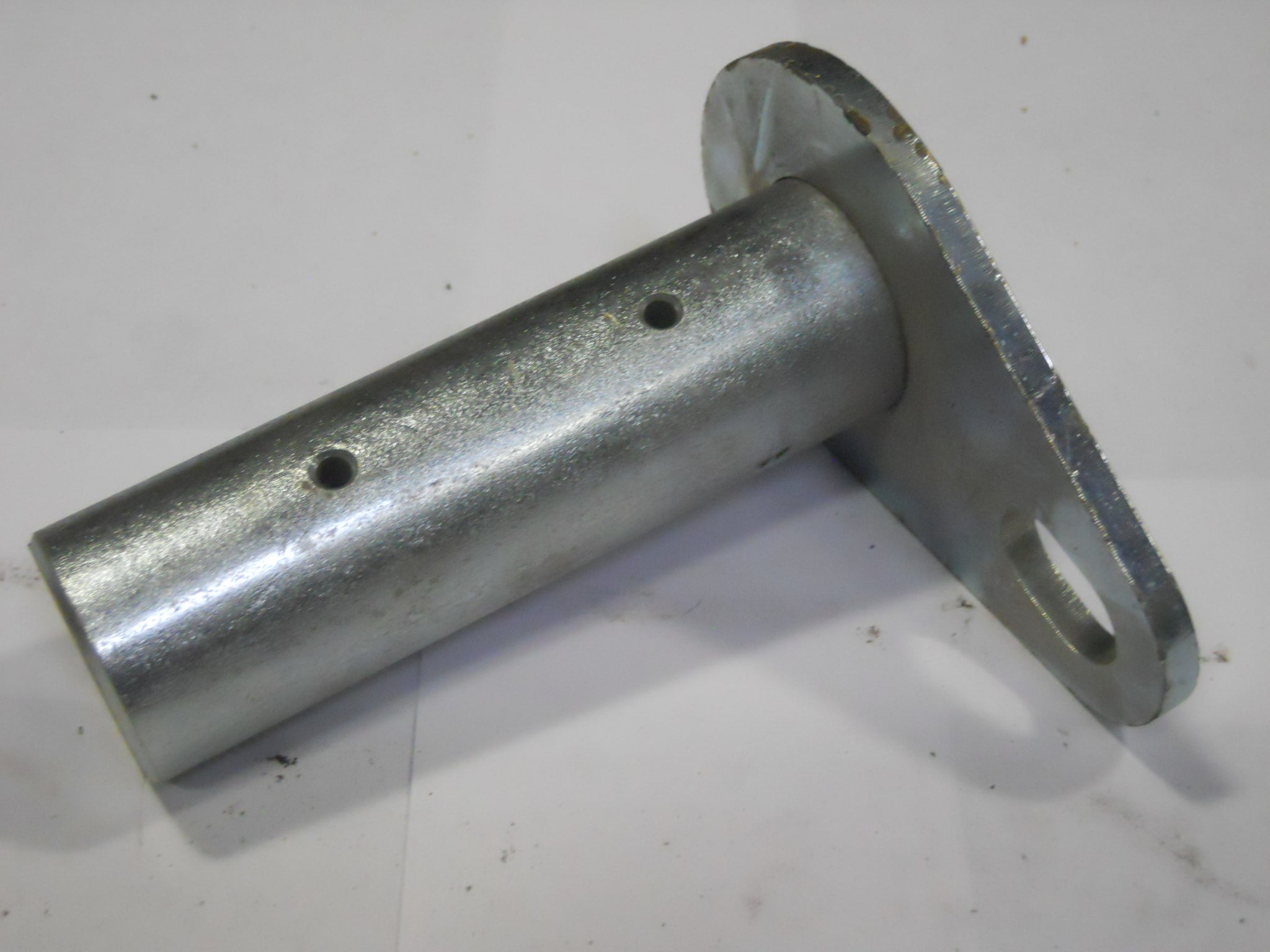 RETAINER PIN WELD