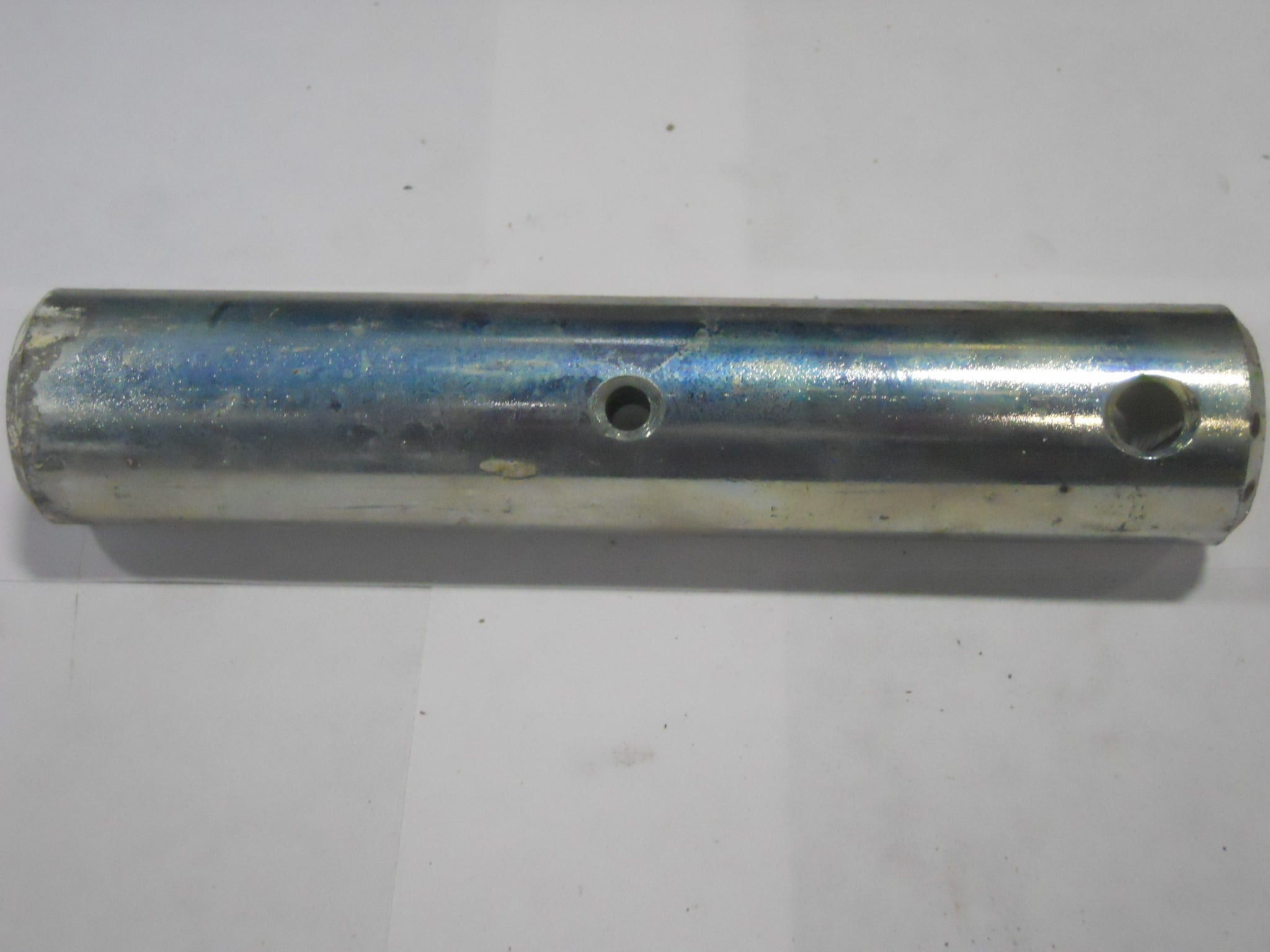 LOWER MOUNTING PIN