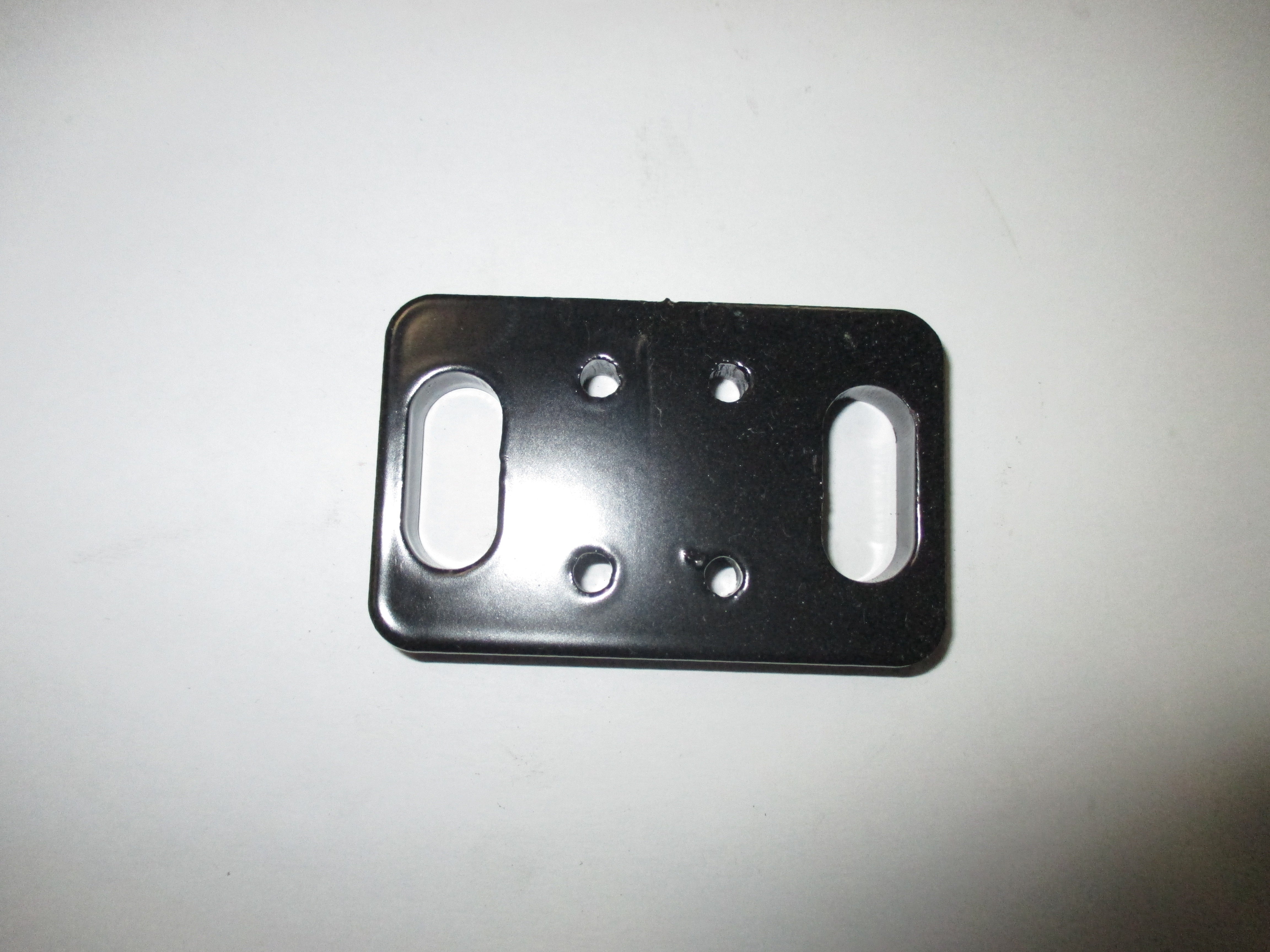 MOUNTING PLATE SLIDE BOLT