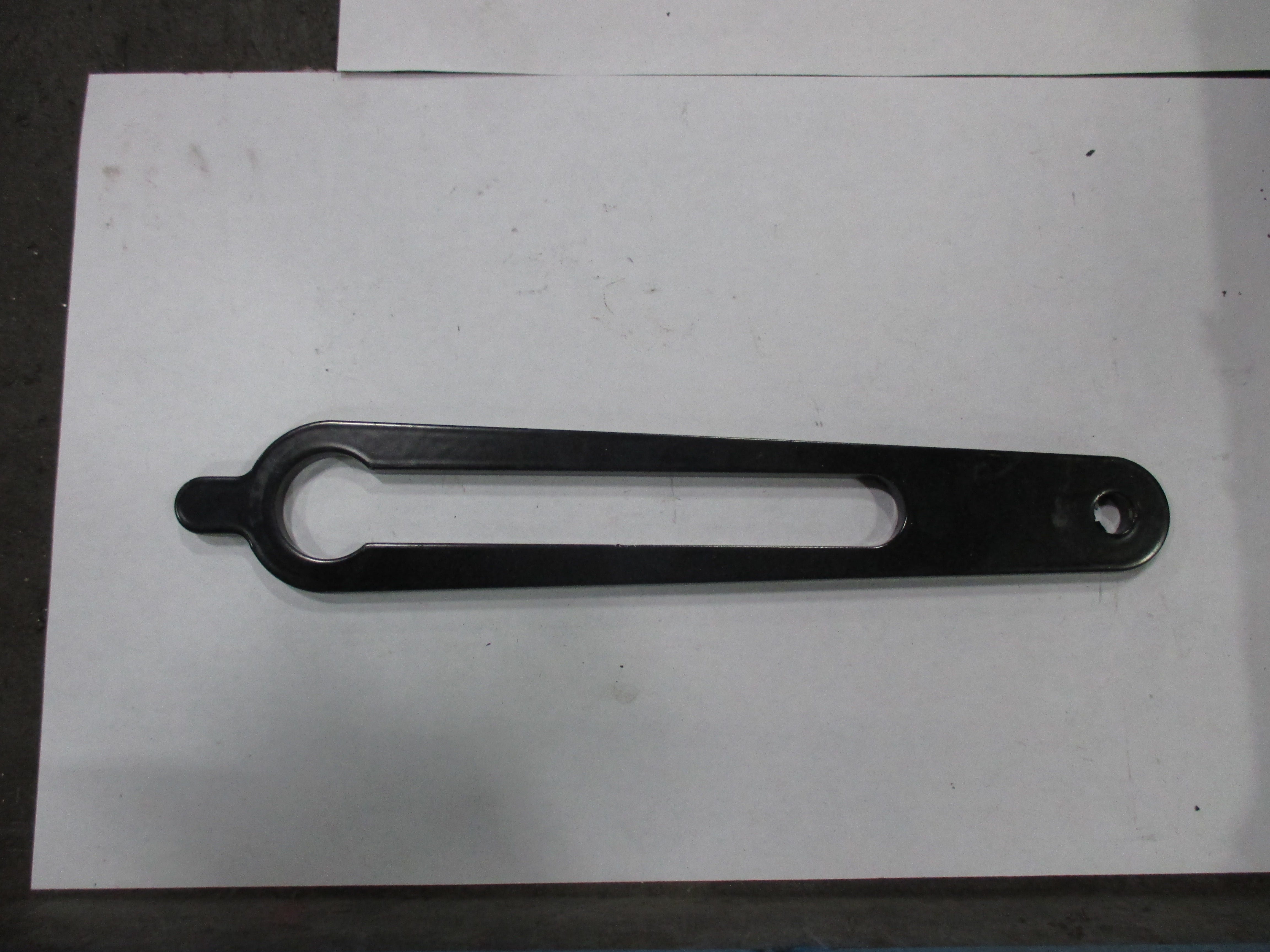 PROP ROD FUEL FILTER DOOR