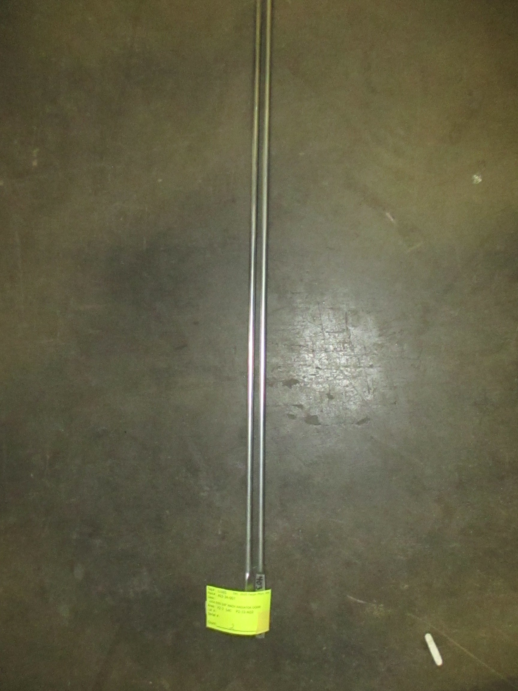 LOCK ROD 3/8" MACH RADIATOR DOOR