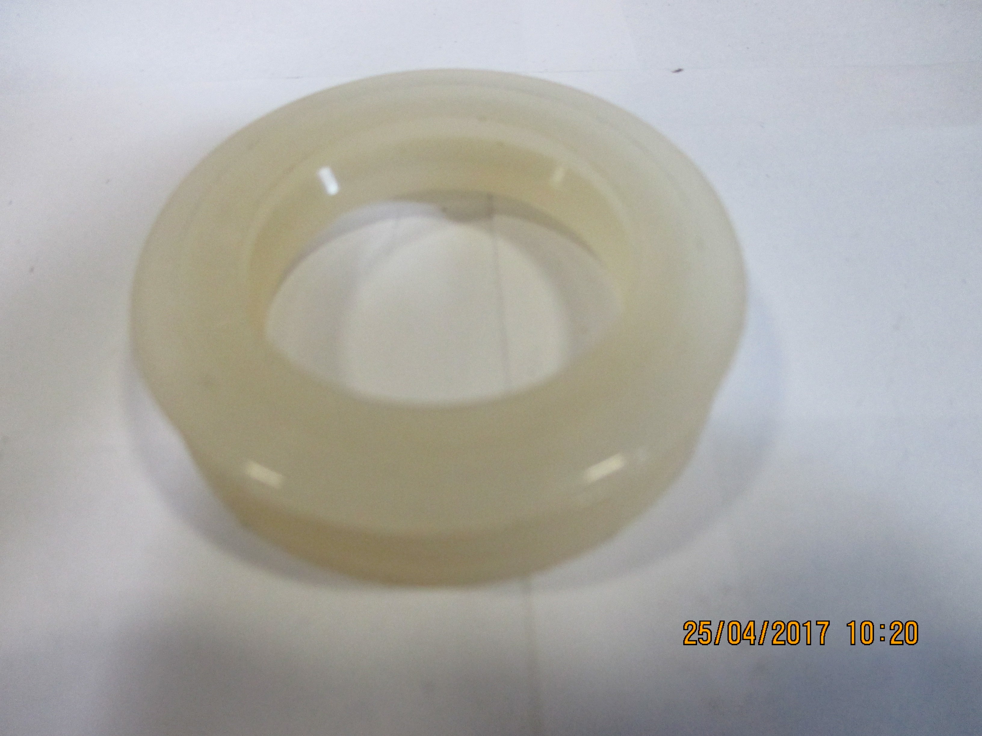 RUBBER WASHER TRACK PIN