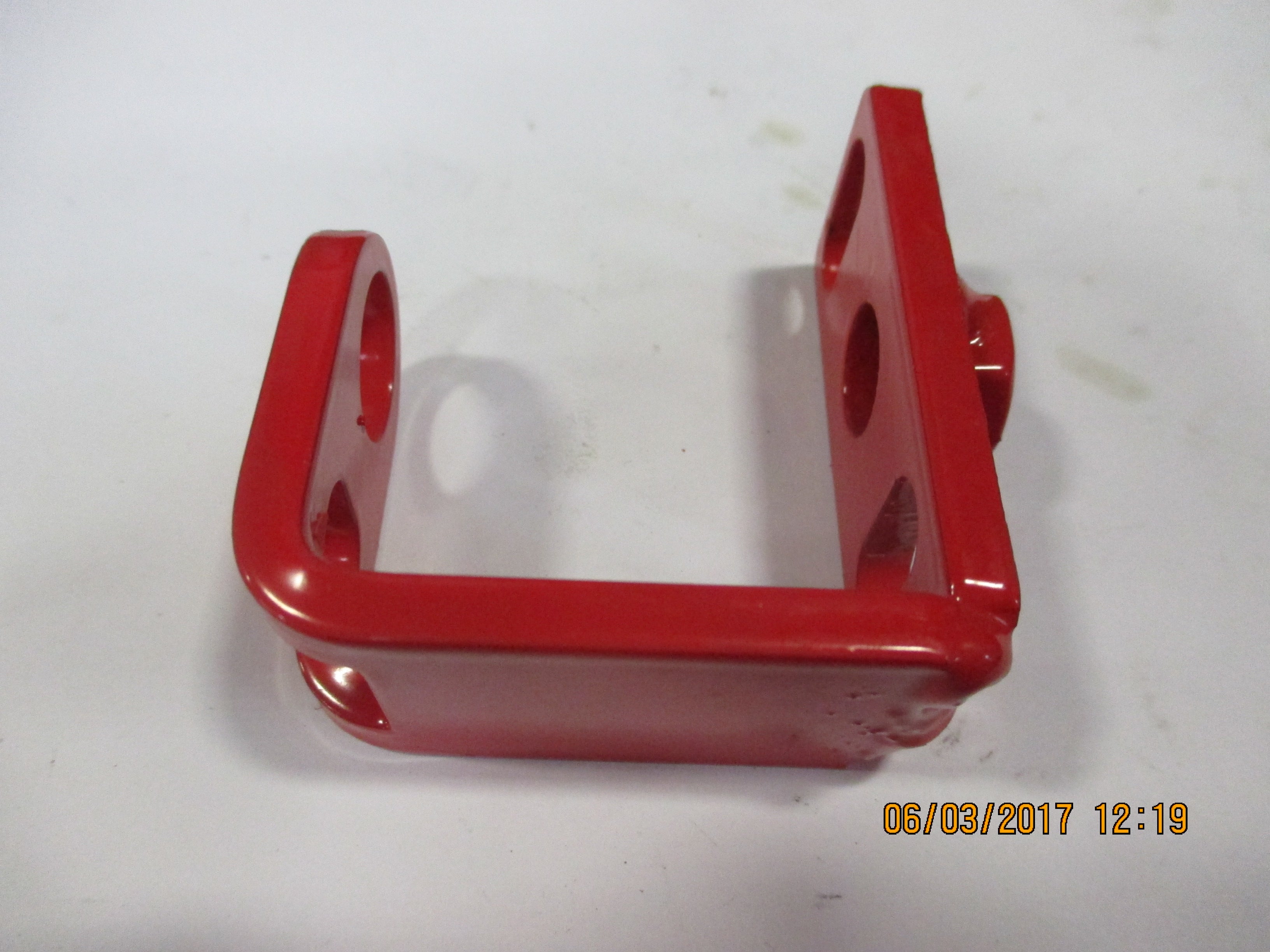 PLATE STRIKER SUPPORT