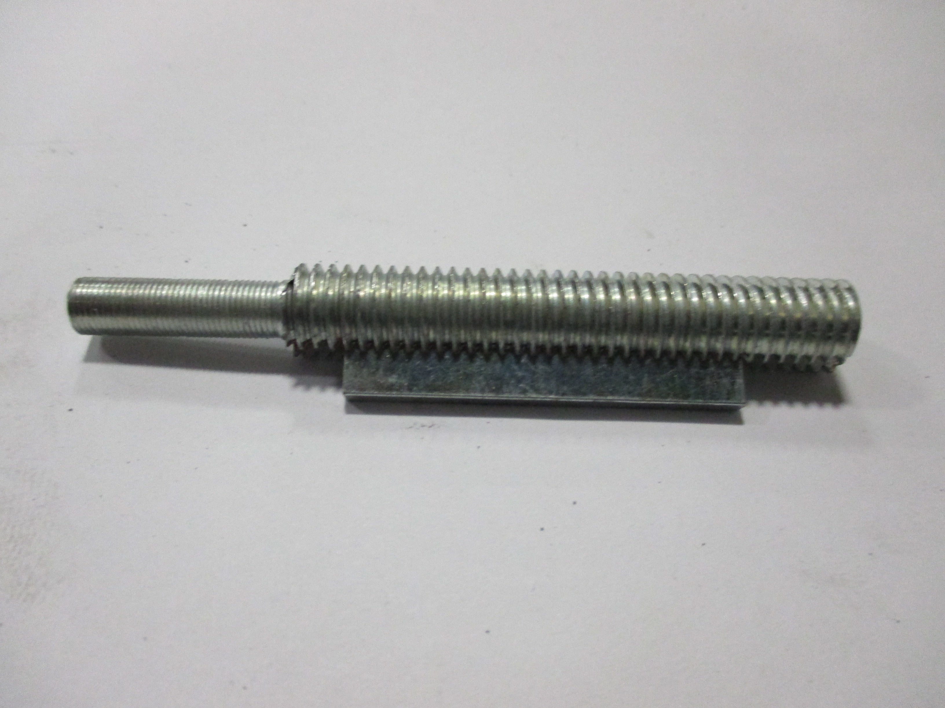 SKYLIGHT EGRESS BOLT