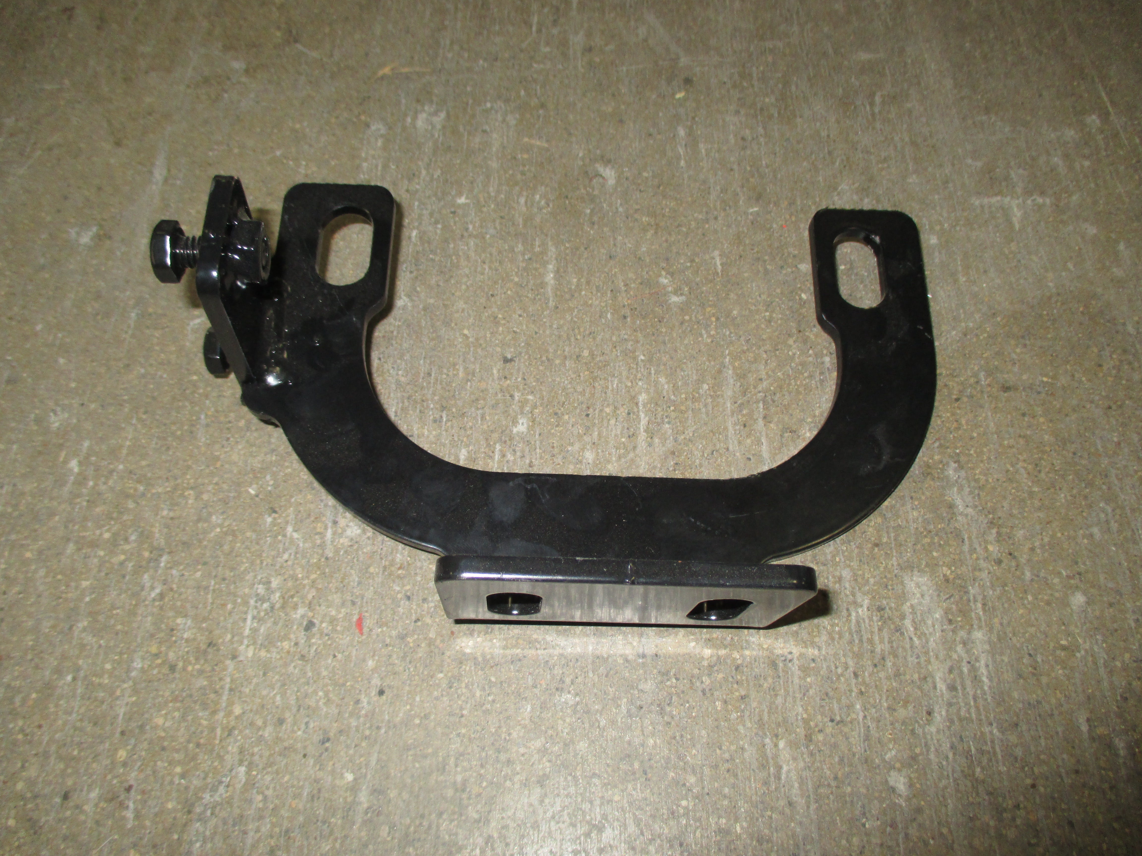 SUPPORT TRACK PUMP WELD