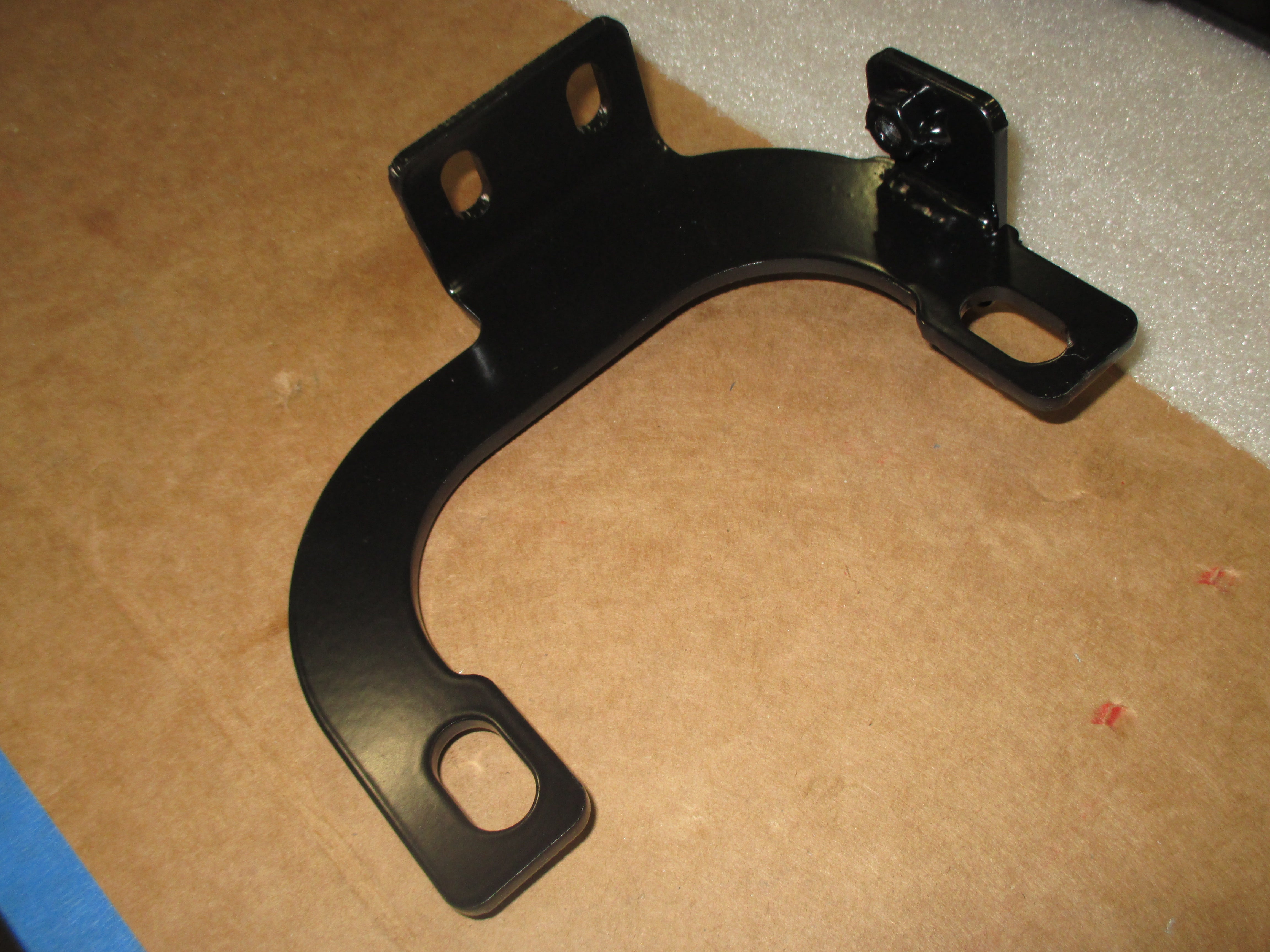 SUPPORT TRACK PUMP UPPER WELD