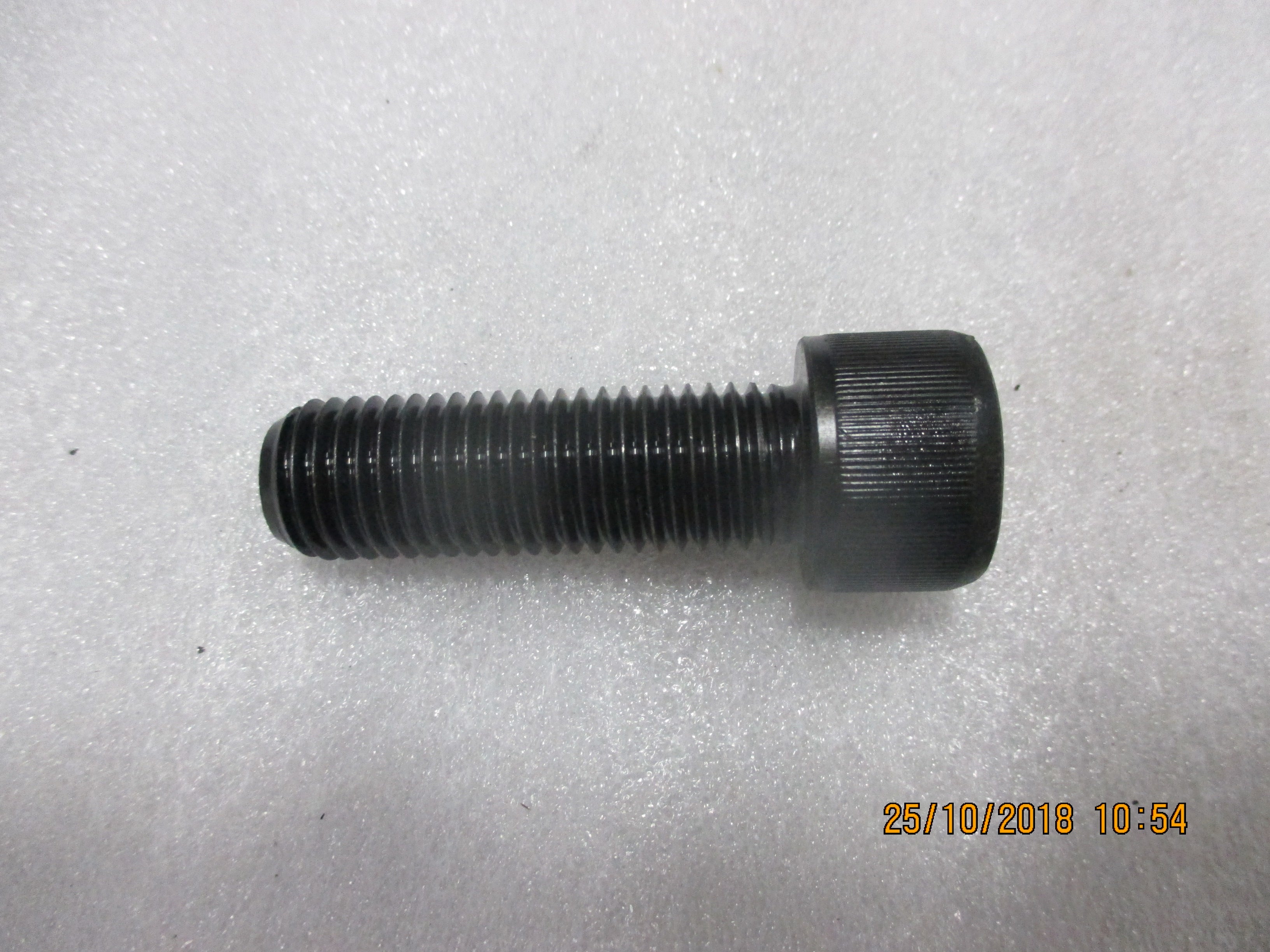 M16-2X50 SCKT HEAD CAP SCRW BLACKOX