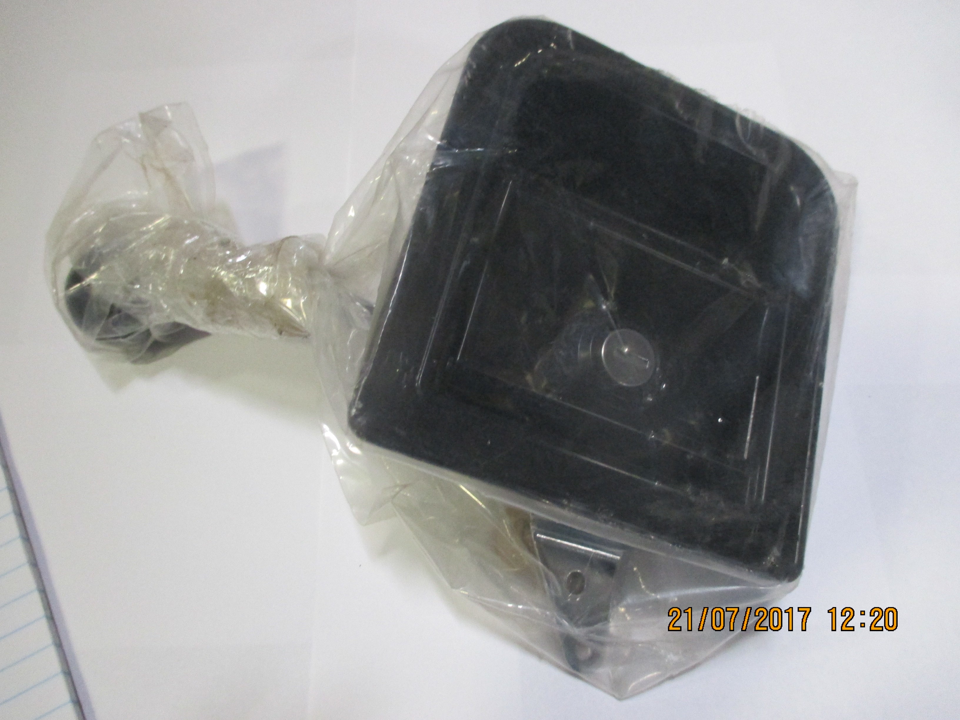 PLUG & STOPPER, TRACK, FTX290