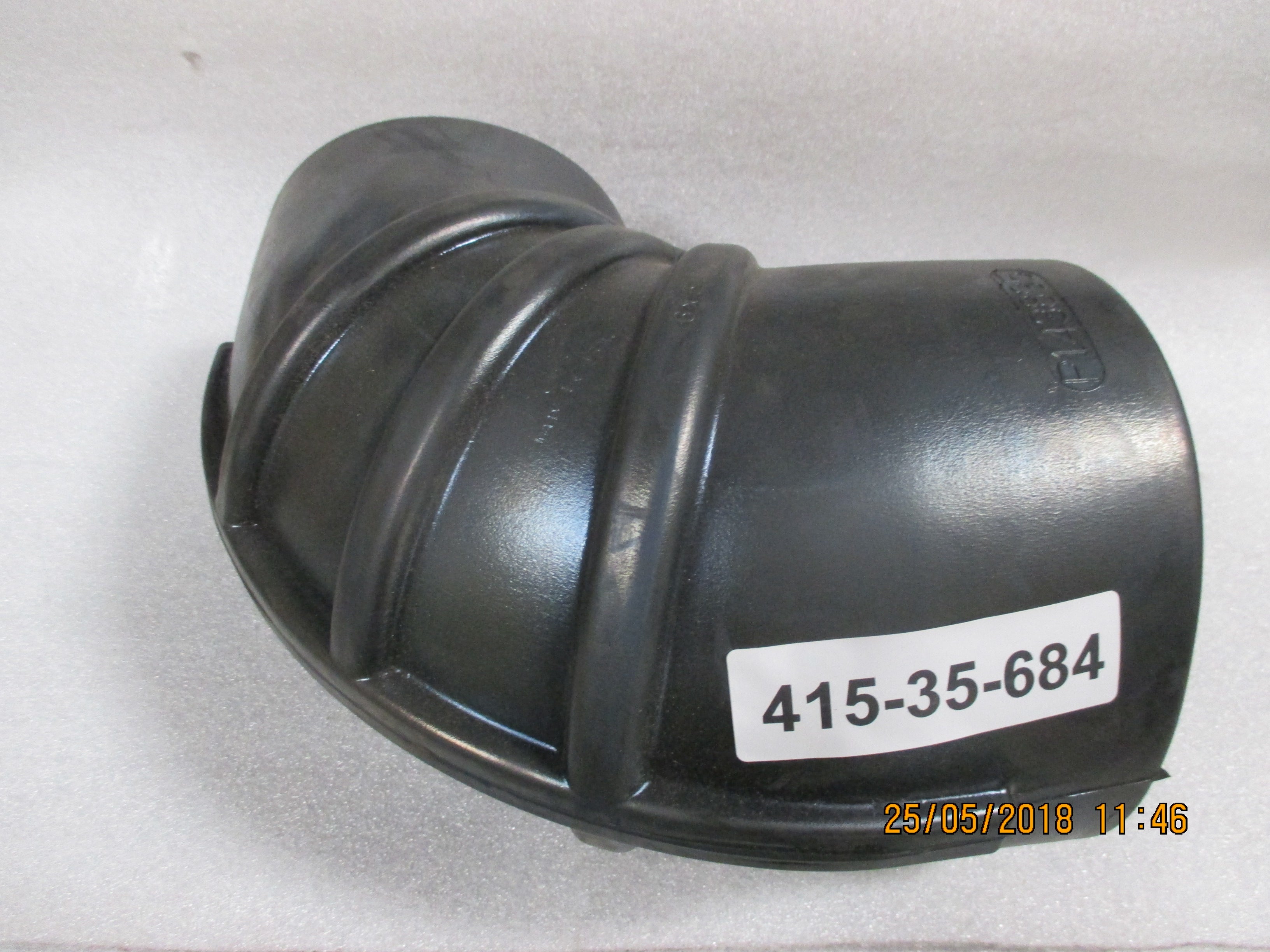 RUBBER ELBOW 90 6" X 5"