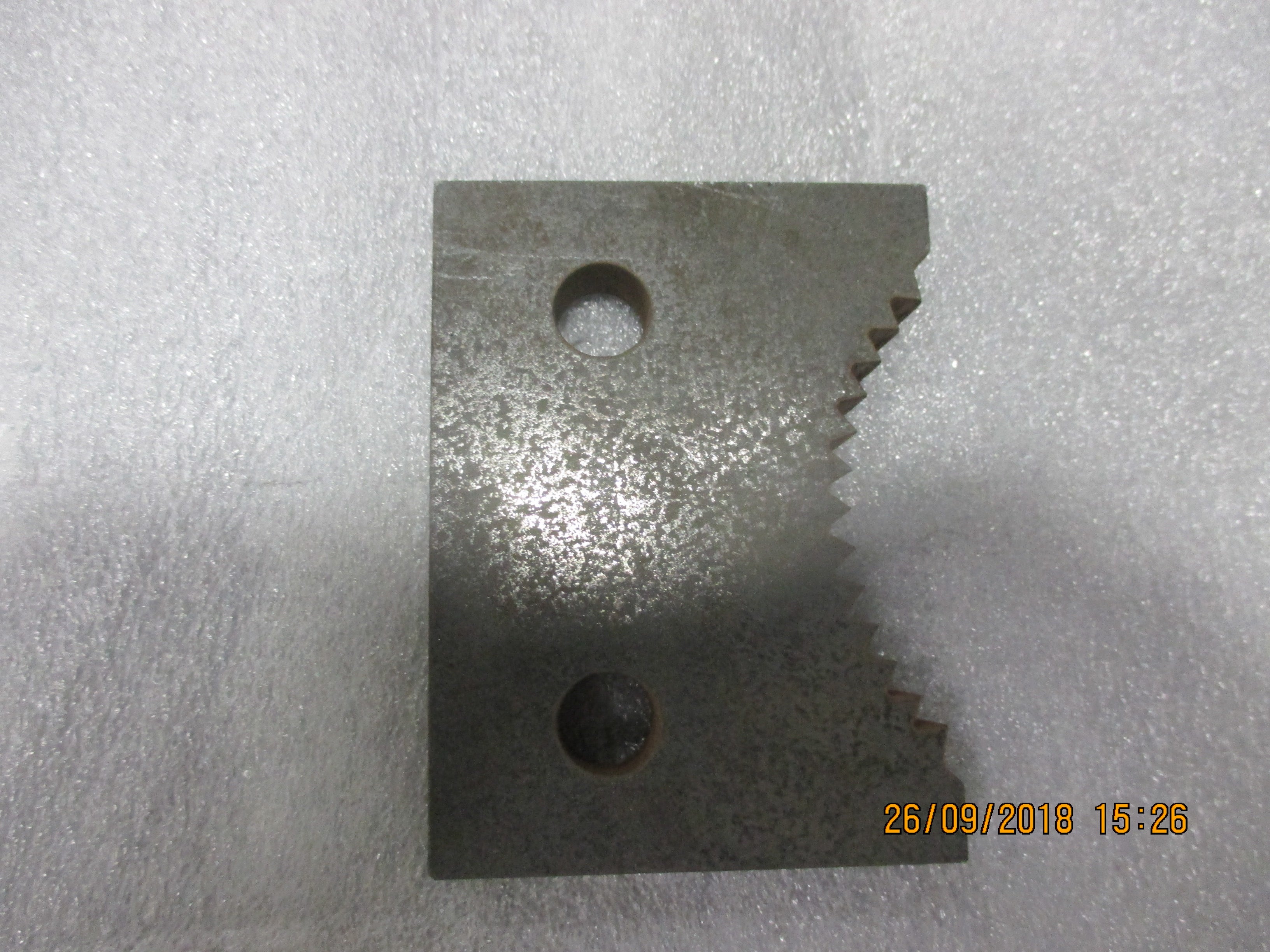 TOOTHED BREAKOUT PLATE, LOWER FAB