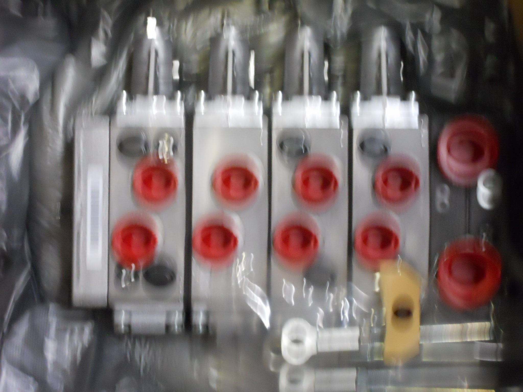 VALVE PVG 32 D20W 4 SECTION