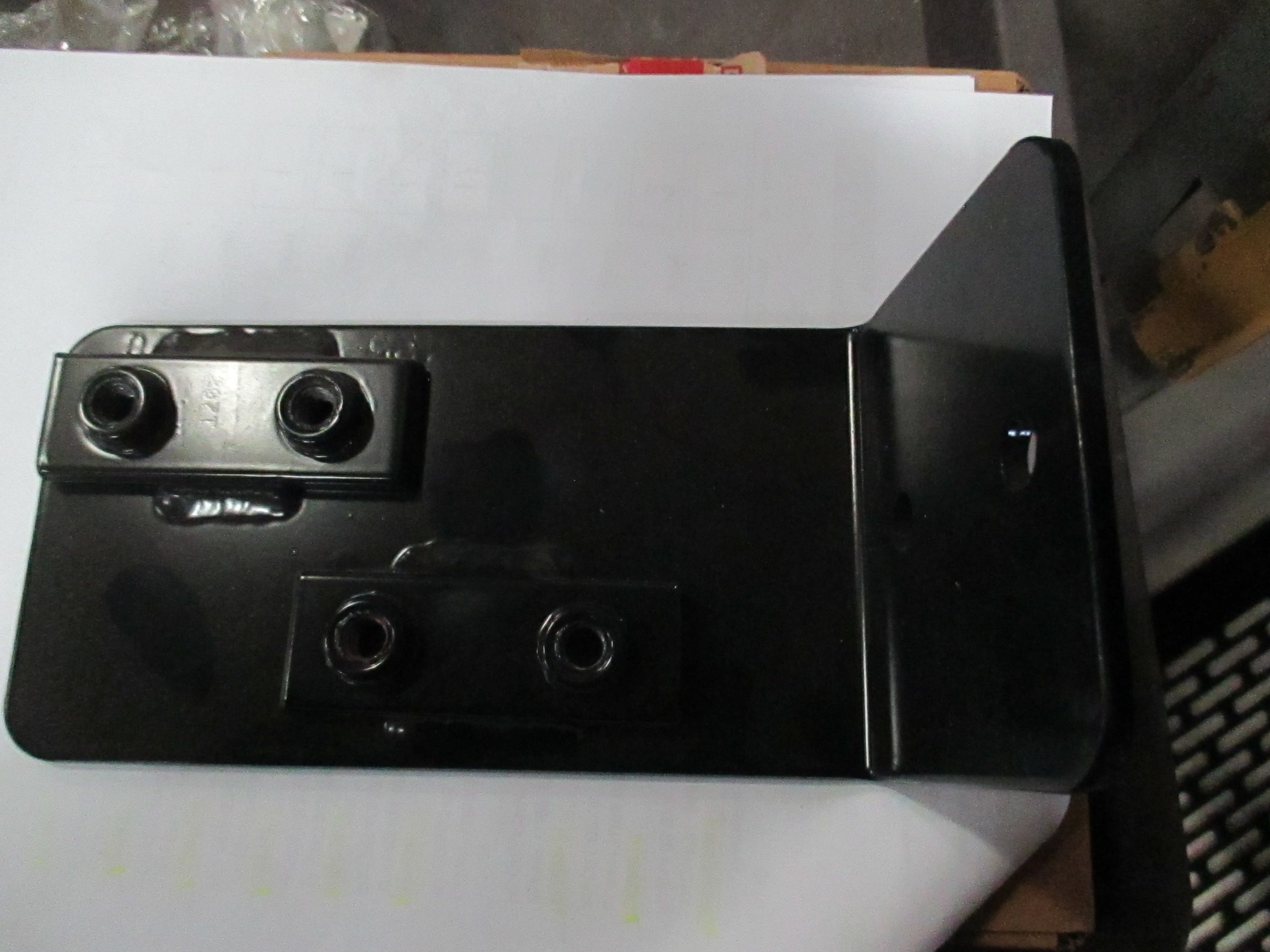 MOUNT BRACKET WELD HYD COOLER