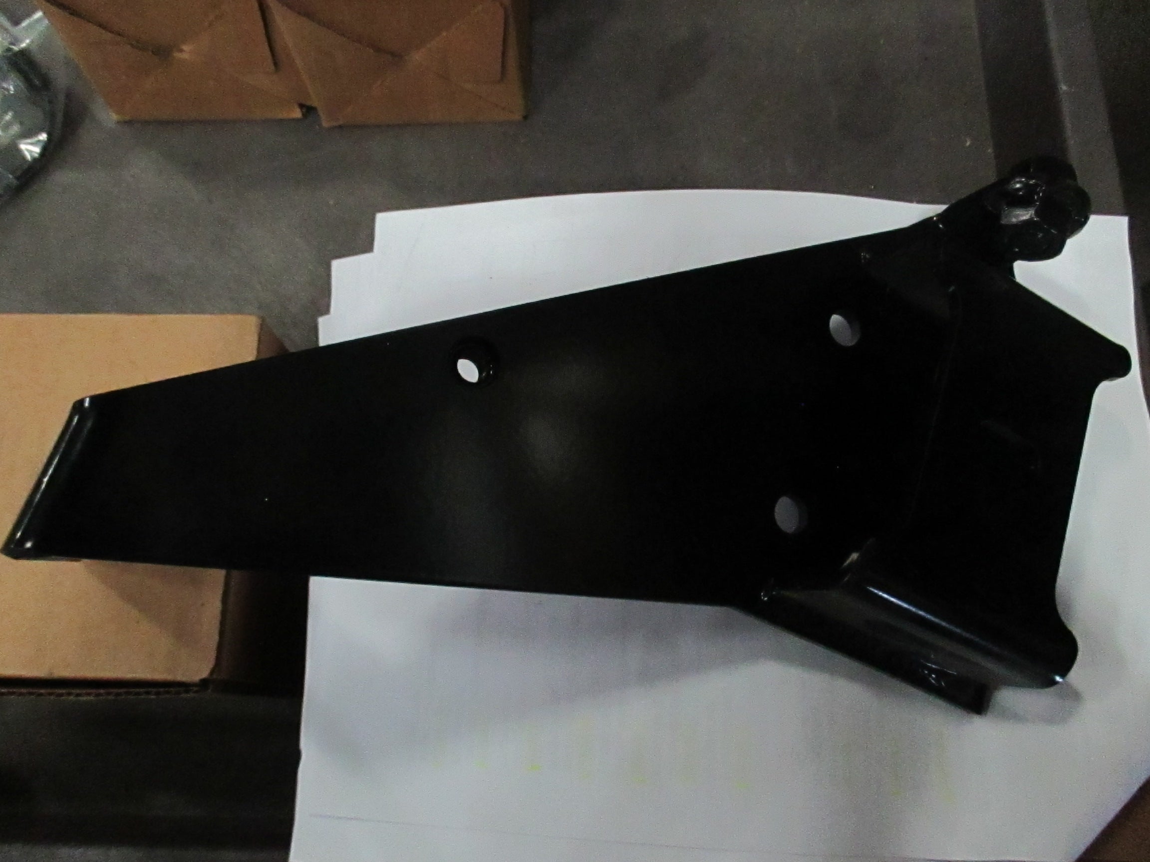 MOUNT BRACKET WELD COOLER STAUFF