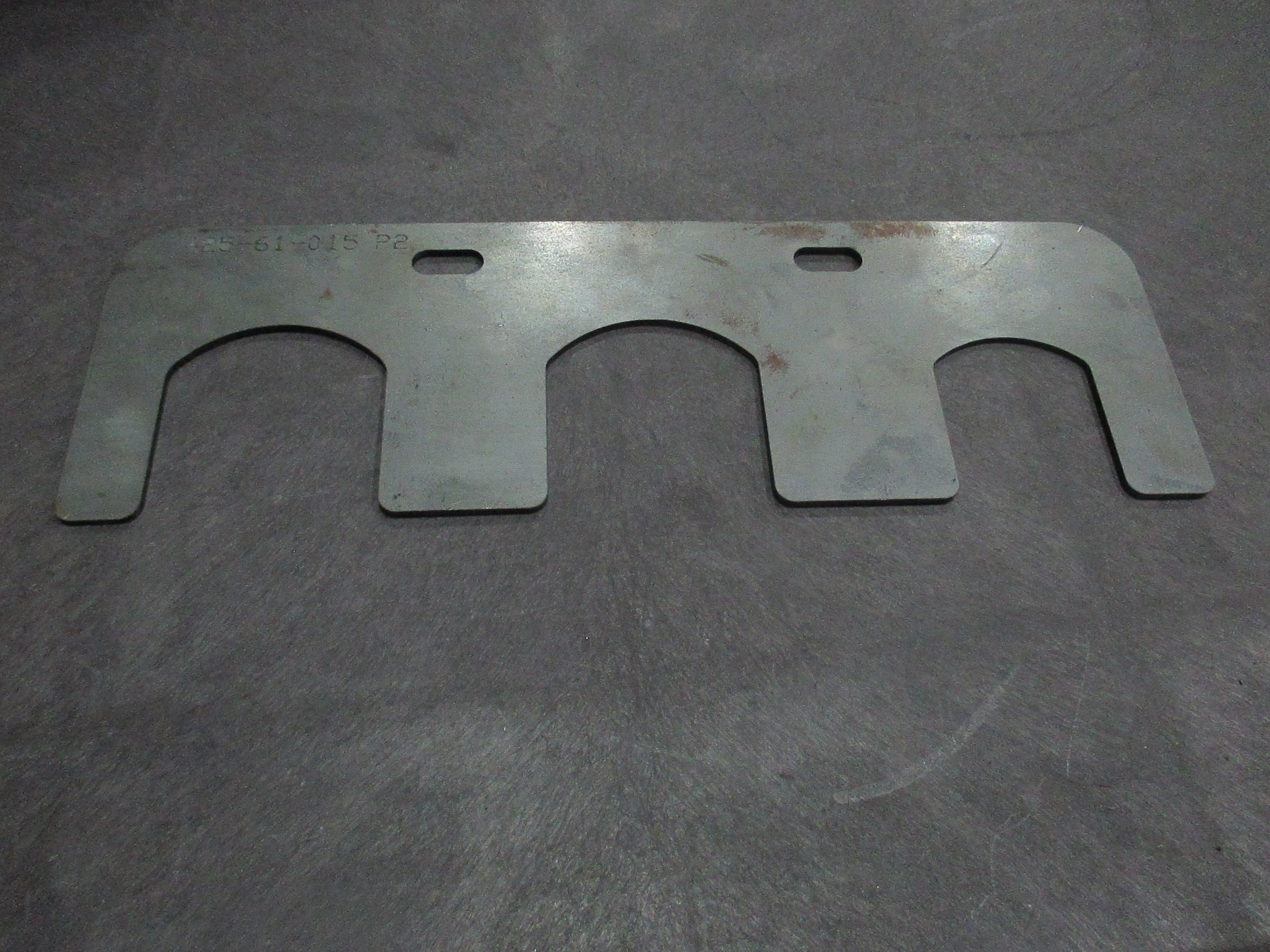 LOCK STRAINER TANK HYD