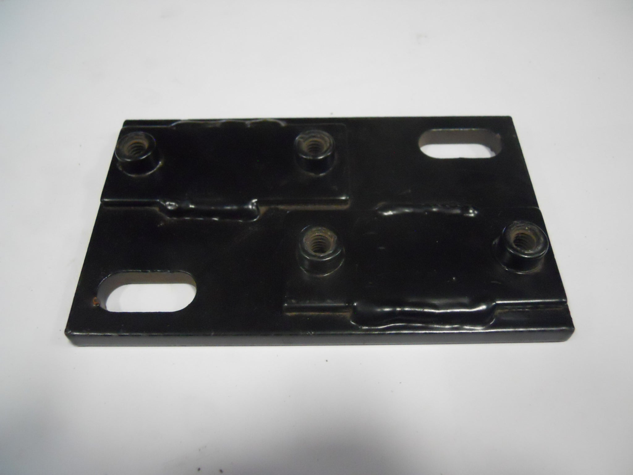 TUBE MOUNT PLATE