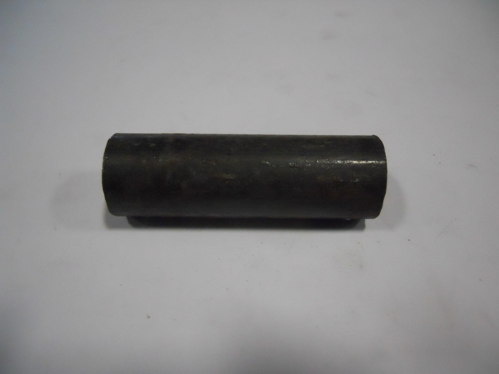 SPACER TUBE, MANIFOLD COVER