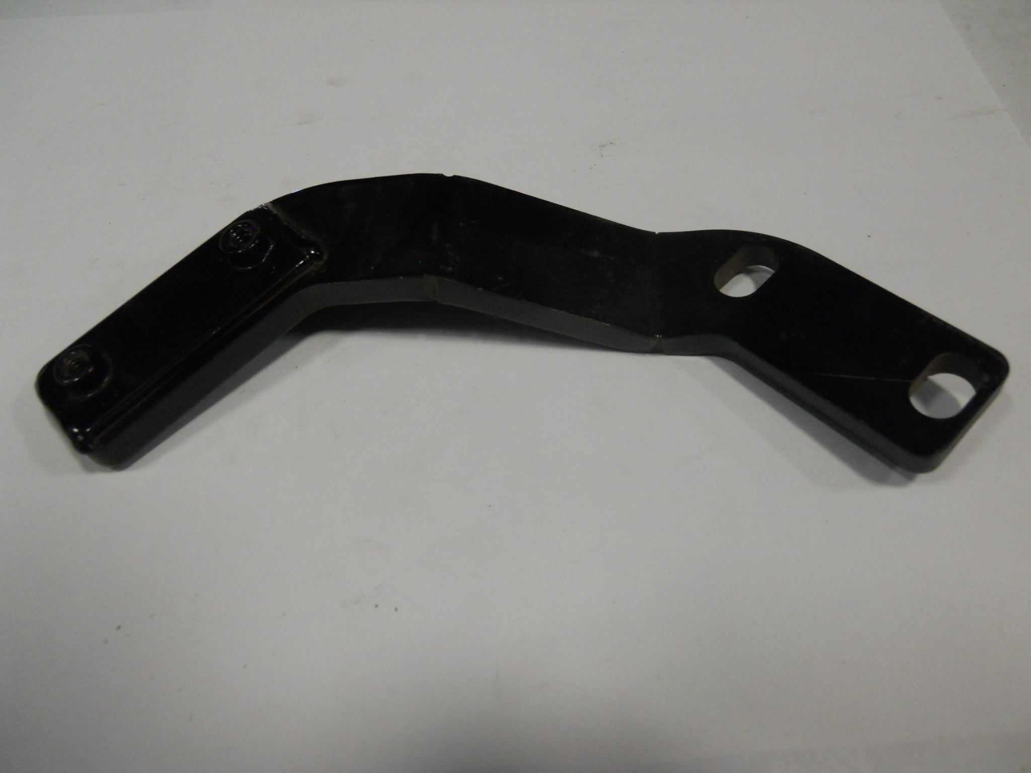 MOUNT WELD, R. SUCTION TUBE