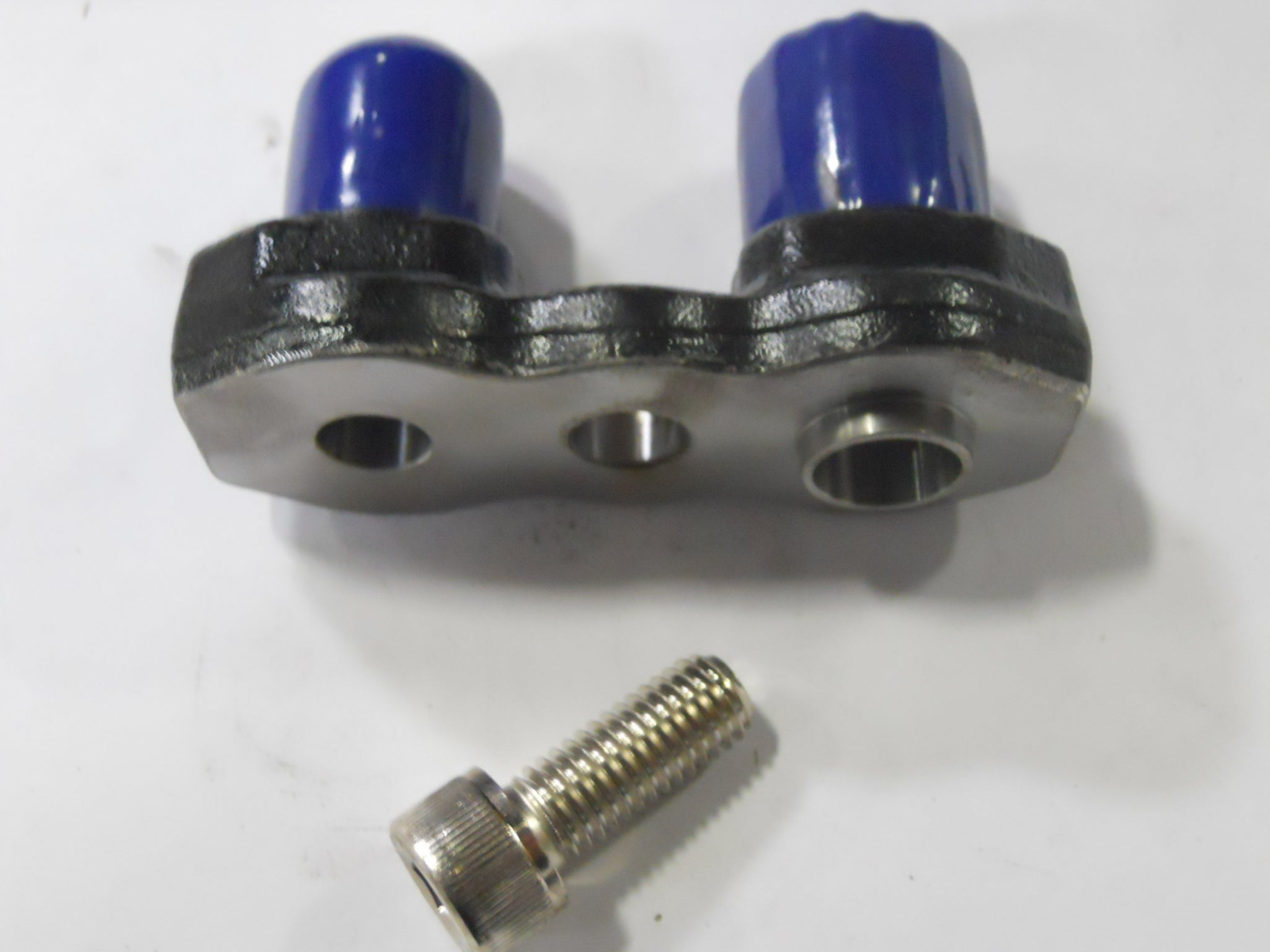 REAR PORT ADAPTERS,REDDOT #75R89305