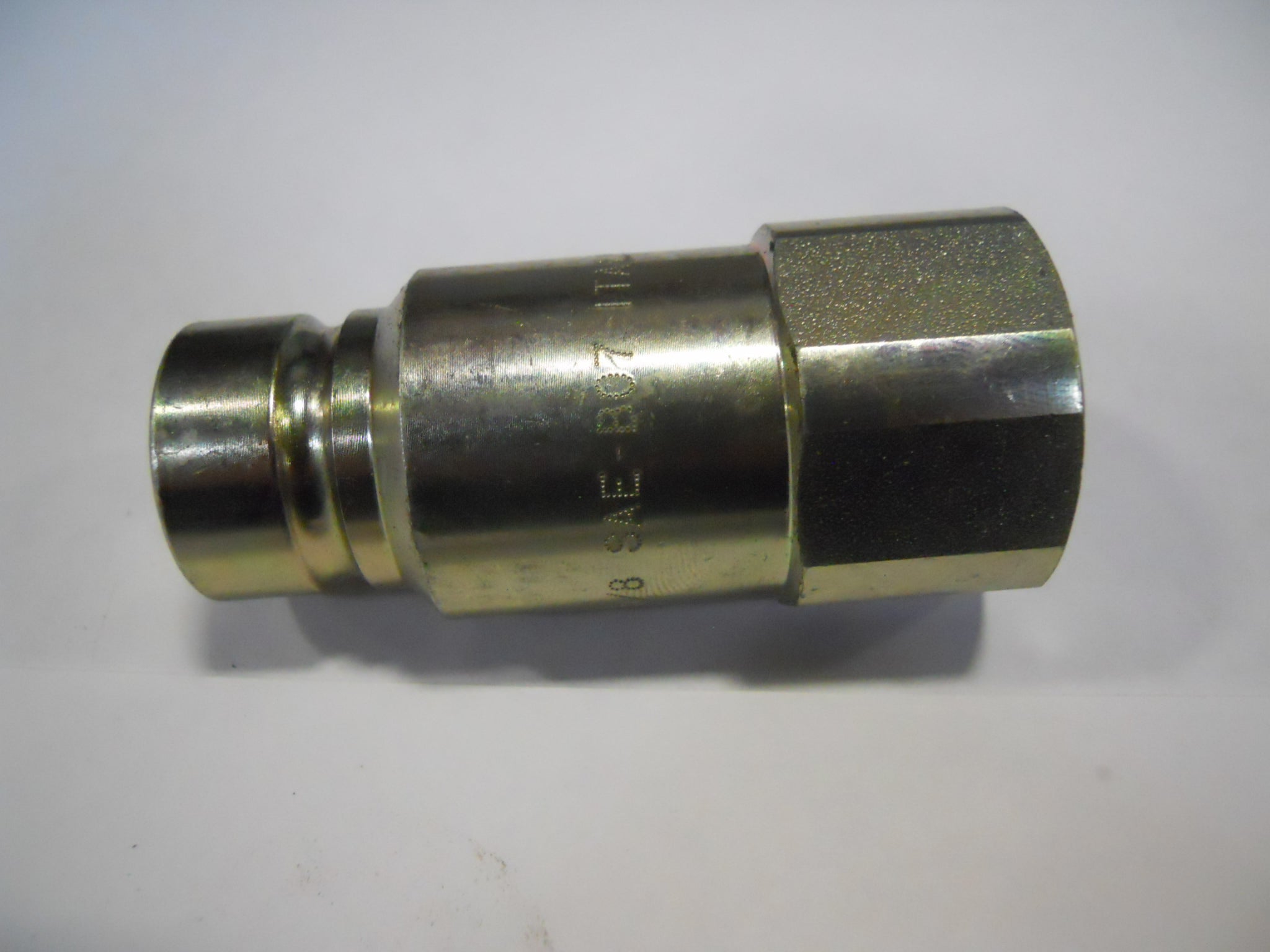 QD FF NIPPLE 5/8 SAE M.A13