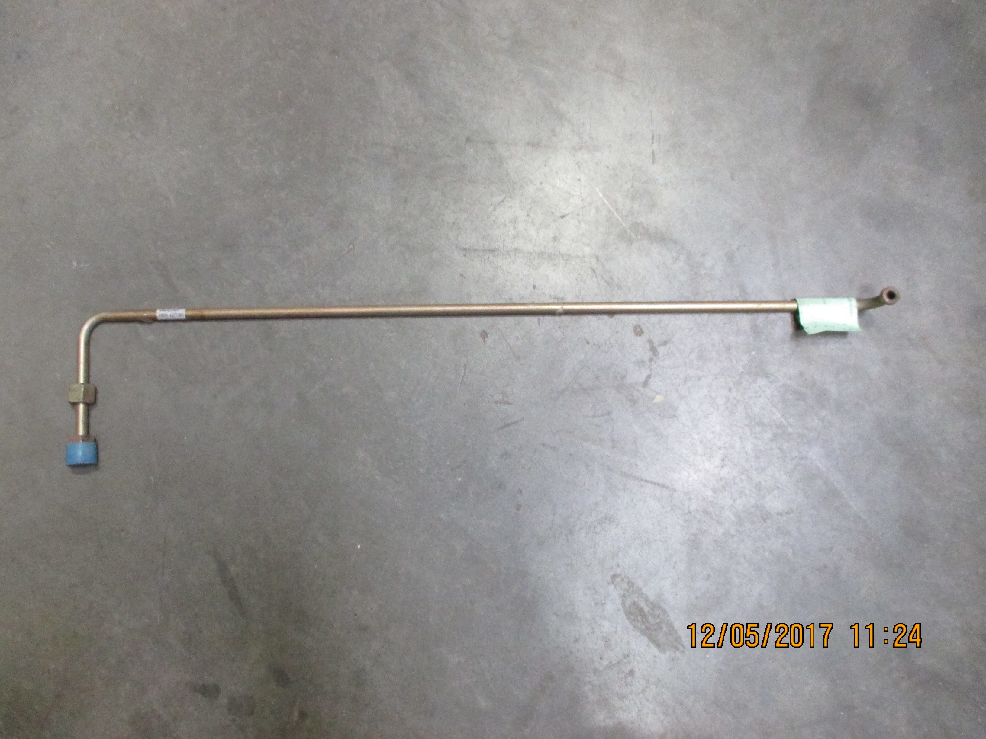 TUBE CLUTCH SUPPLY LINE