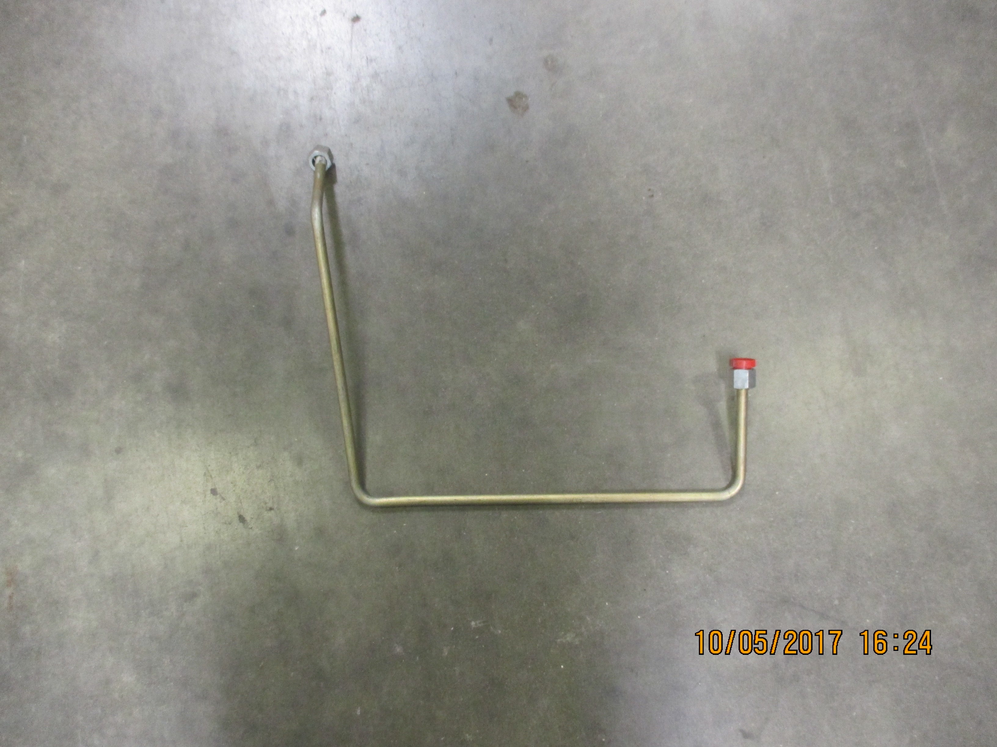TUBE ENGINE FUEL RETURN