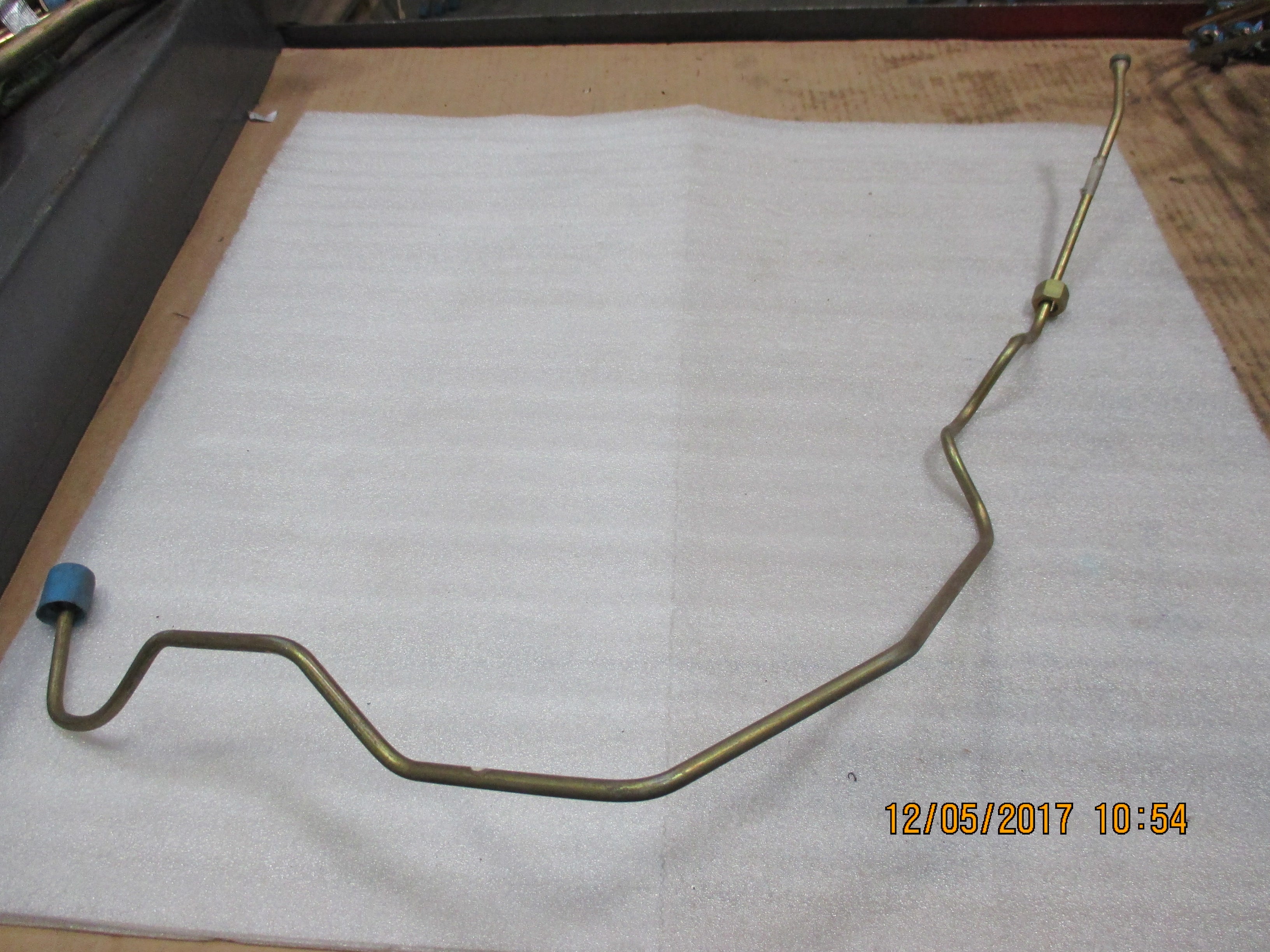 TUBE RIGHT PUMP LOAD SENSE