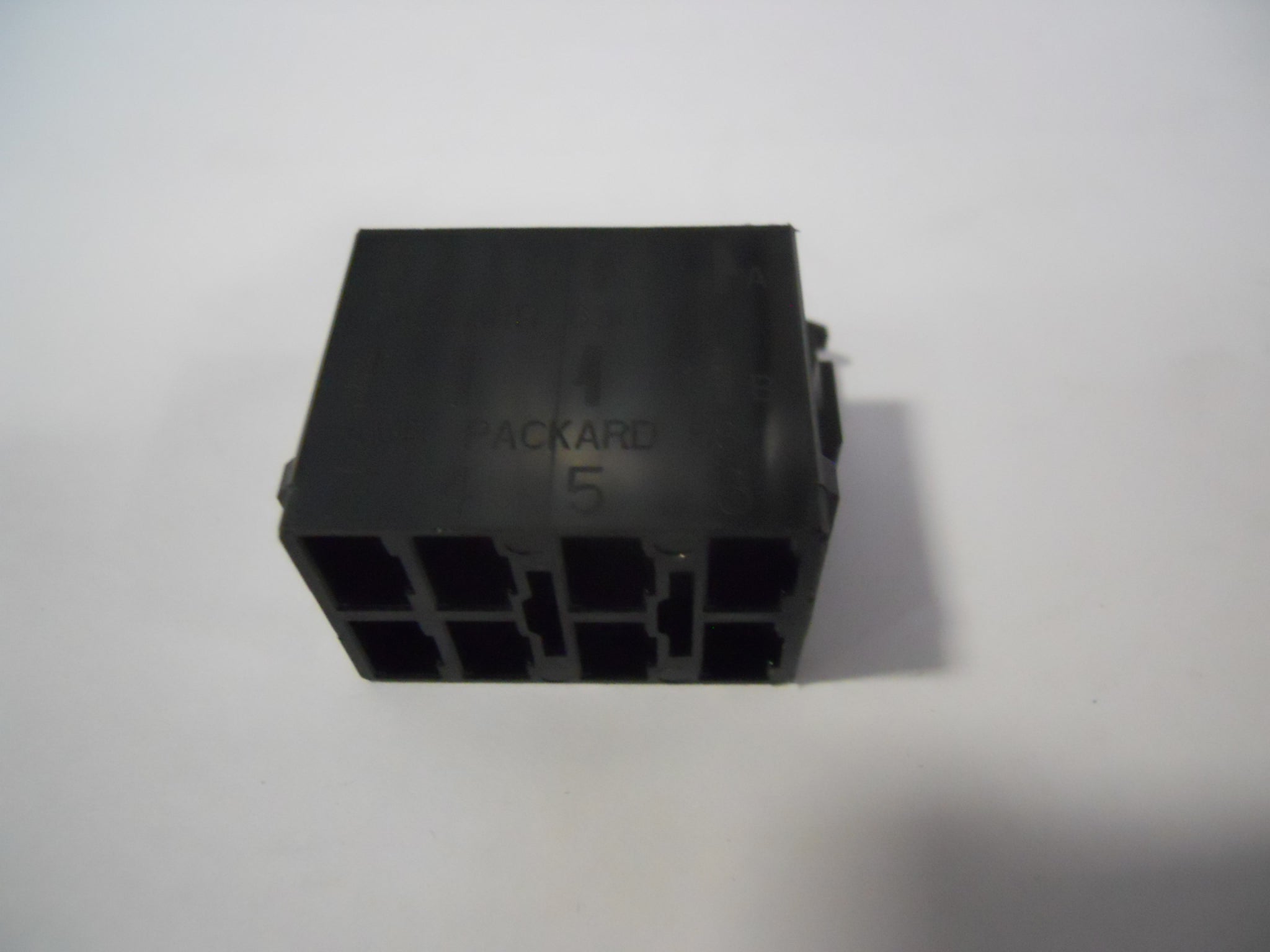 SWITCH CONNECTOR