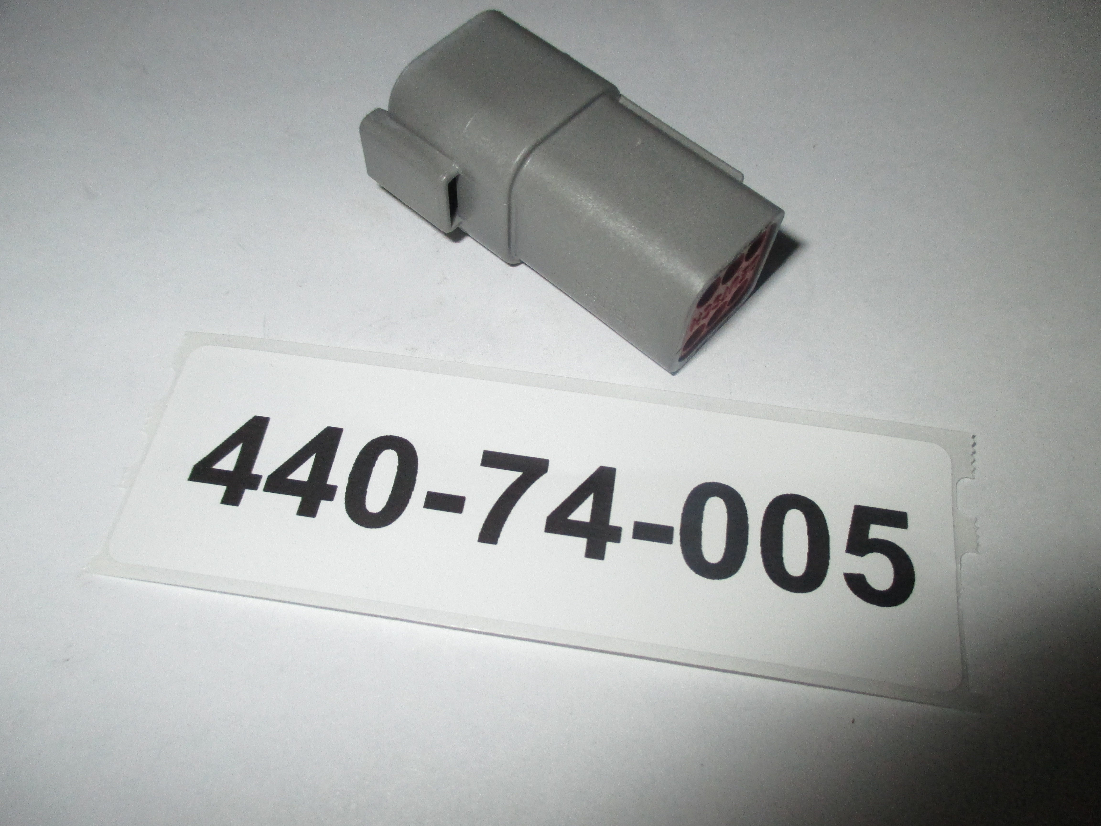 RECEPTACLE 6 COND DEUTSCH