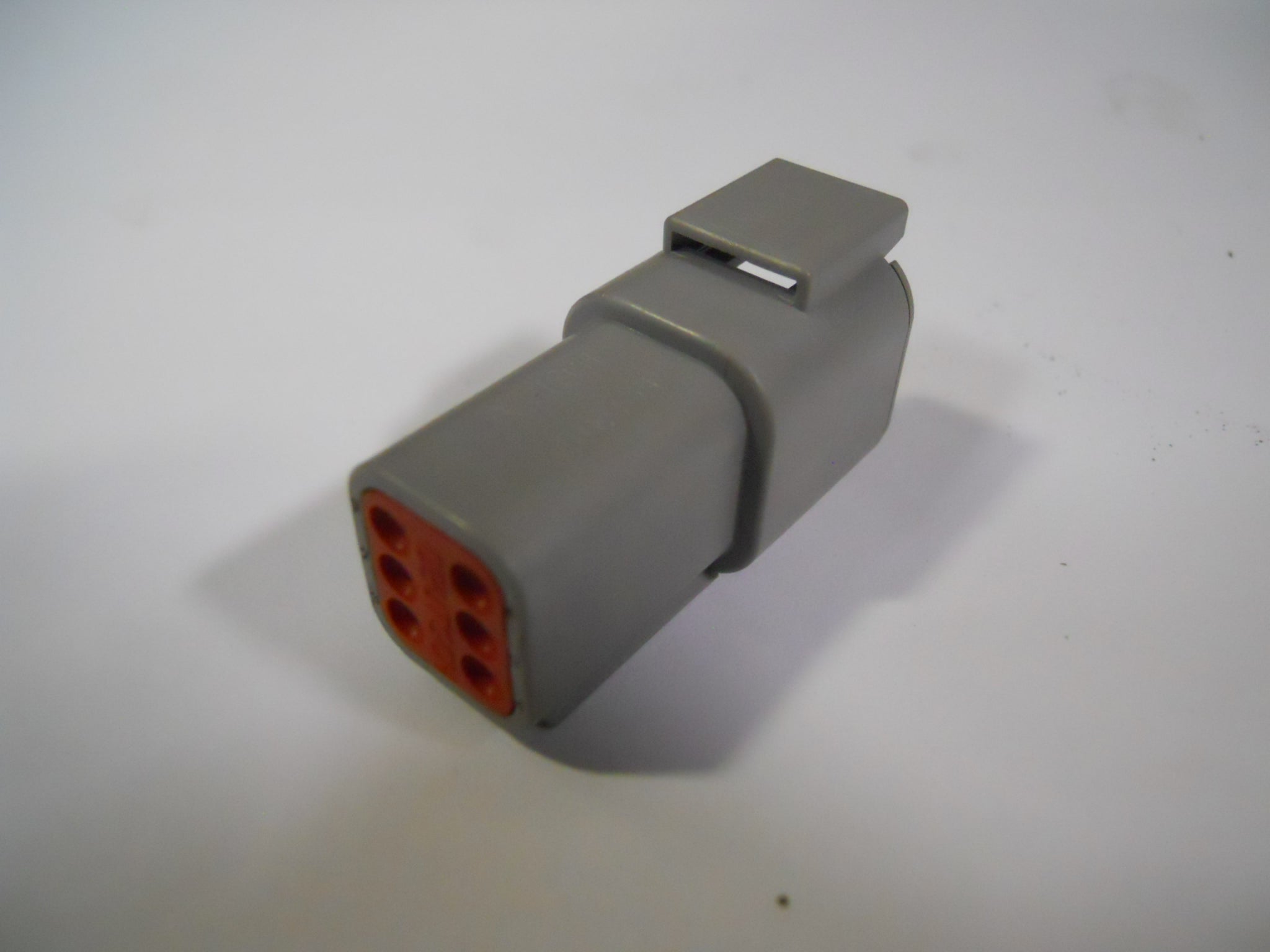 RECEPTACLE 6 COND DTM DEUTSCH