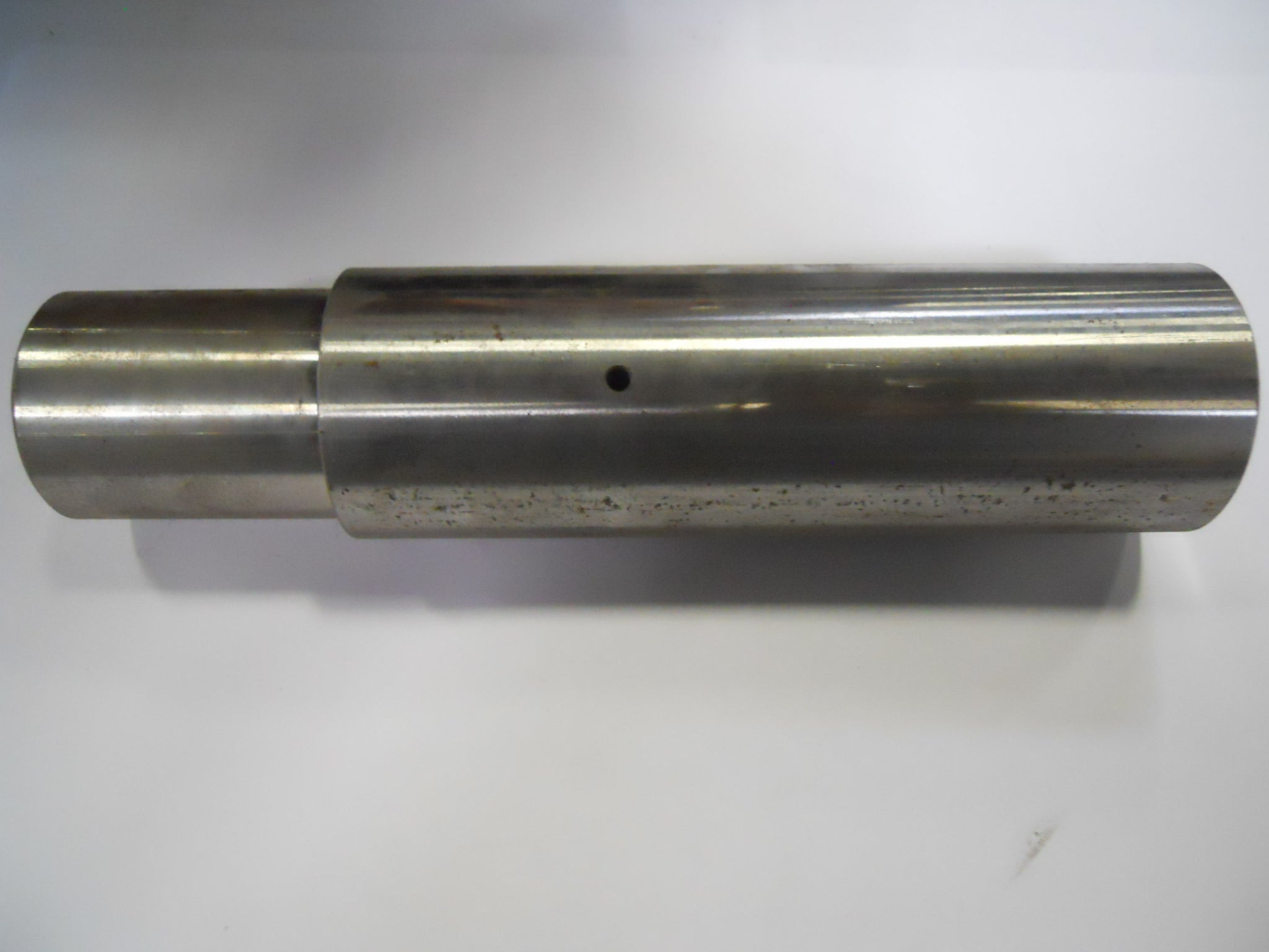 FRONT TRACK PIVOT SHAFT