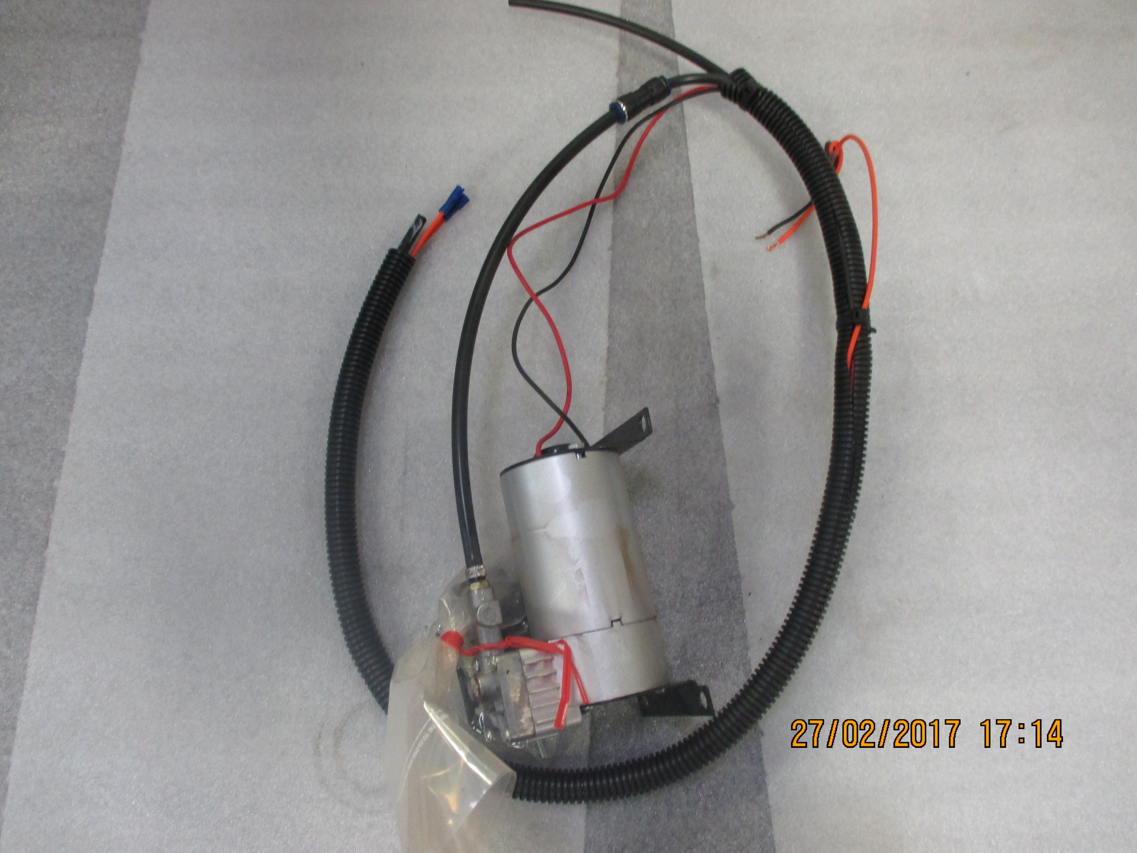 SEAT AIR RIDE COMPRESSOR