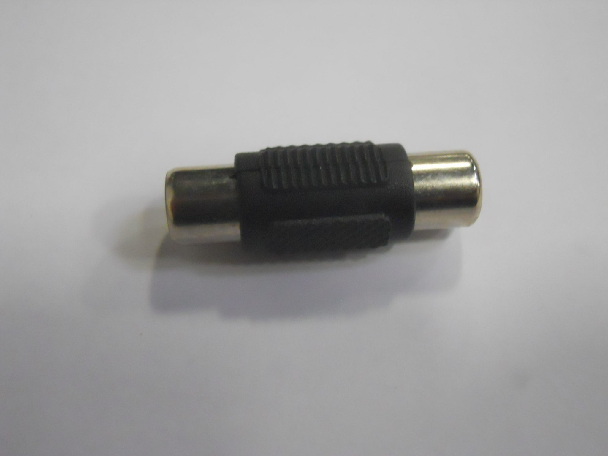 RCA PLUG COUPLER MALE