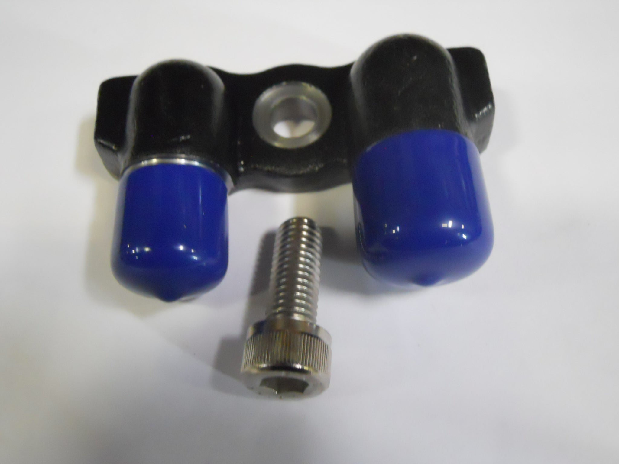 REAR PORT ADAPTER, REDDOT #75R89310