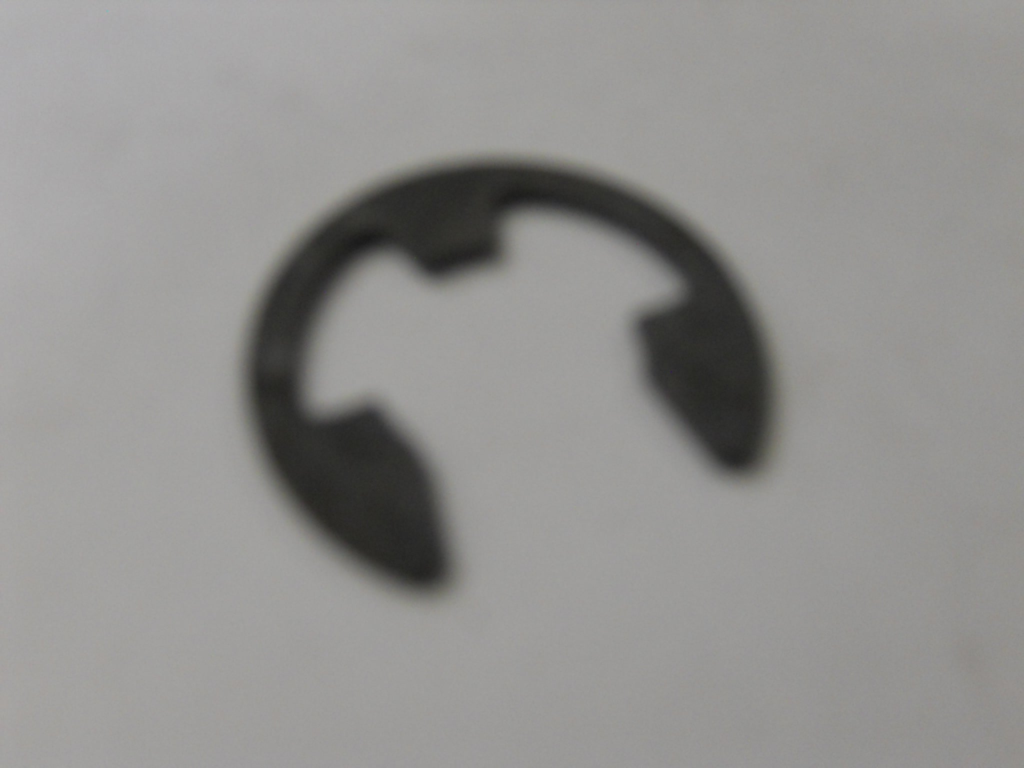 RETAINER