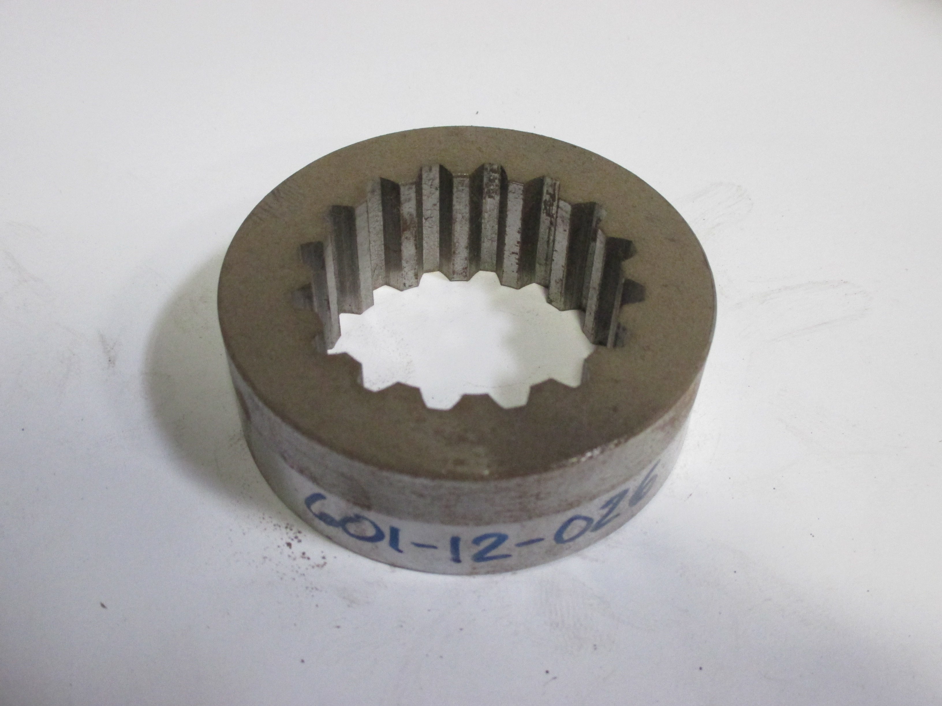 SPACER MOTOR SHAFT SPLINED