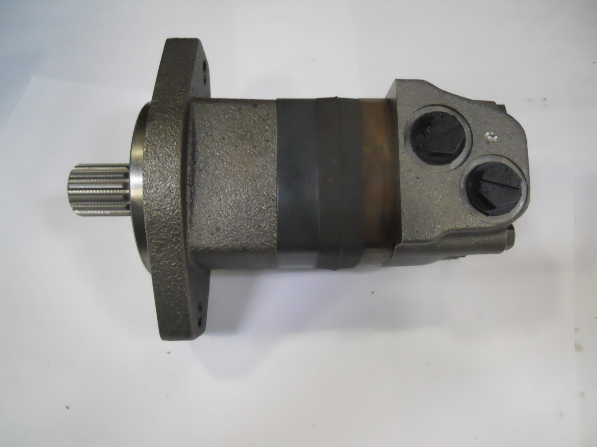MOTOR HYD CHARLYNN 6.2 CIR 2000 SER