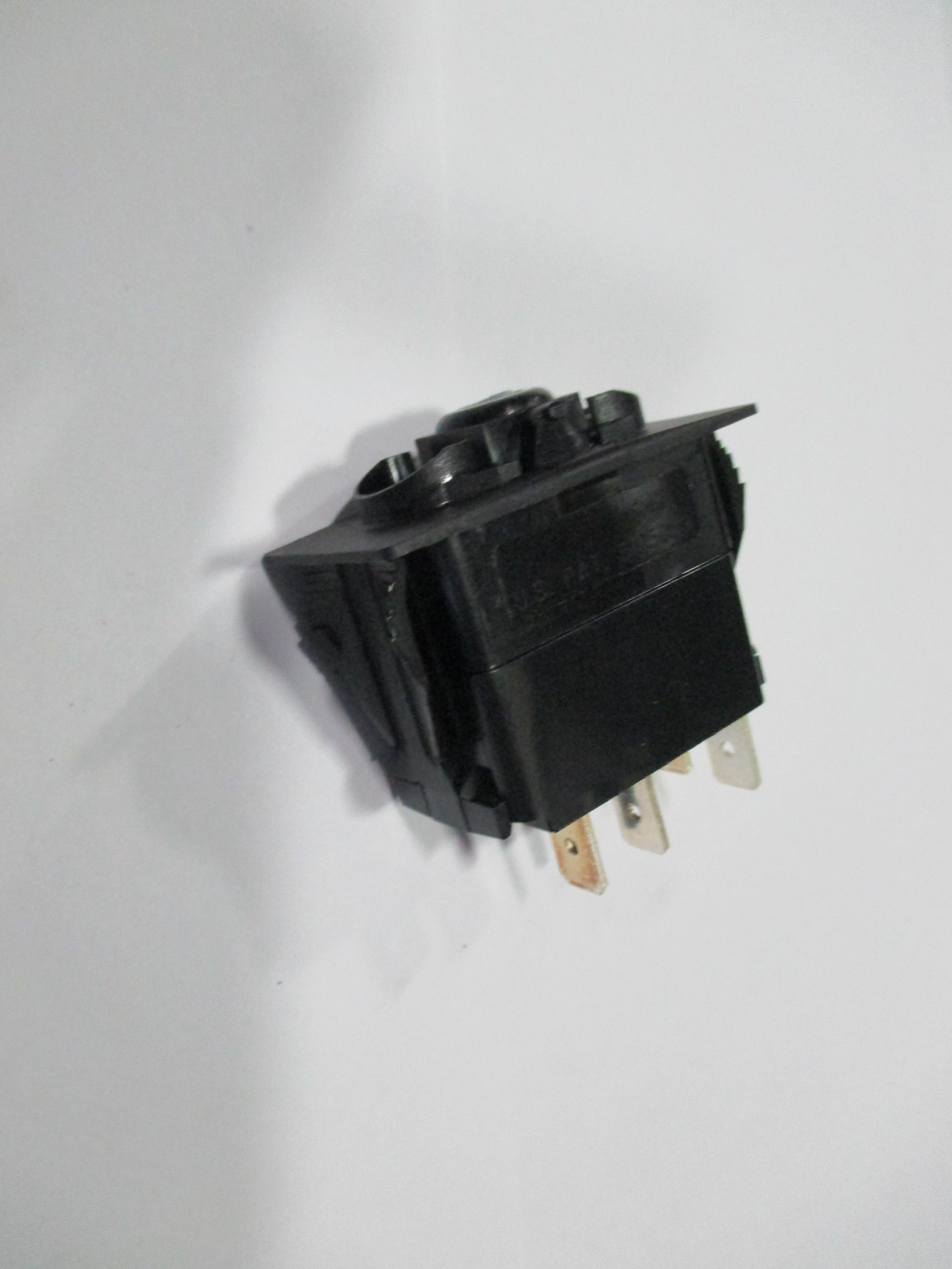 SWITCH ROCKER (ON)-OFF 20A 12V IND.BLUE