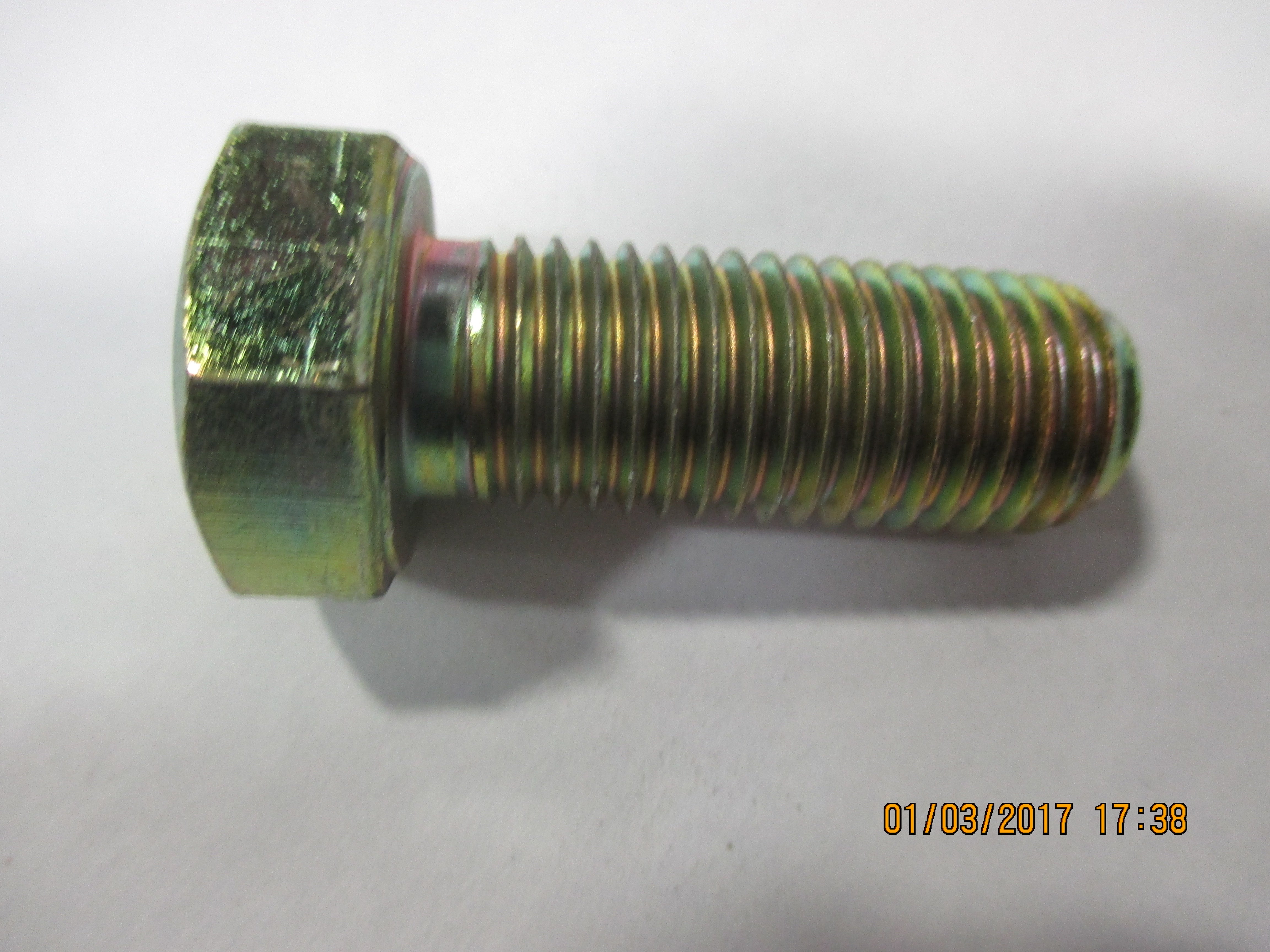 M16-2.0 X 40MM GR 10.9