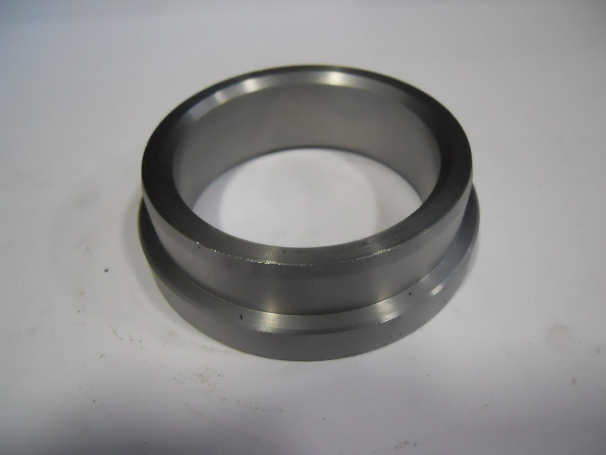 SPACER RING MACH 250 DRIVE SEALED