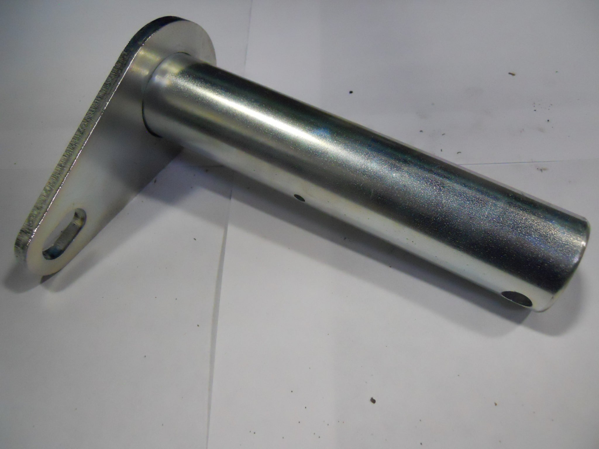 LOWER MOUNT PIN WELD 350 PTO