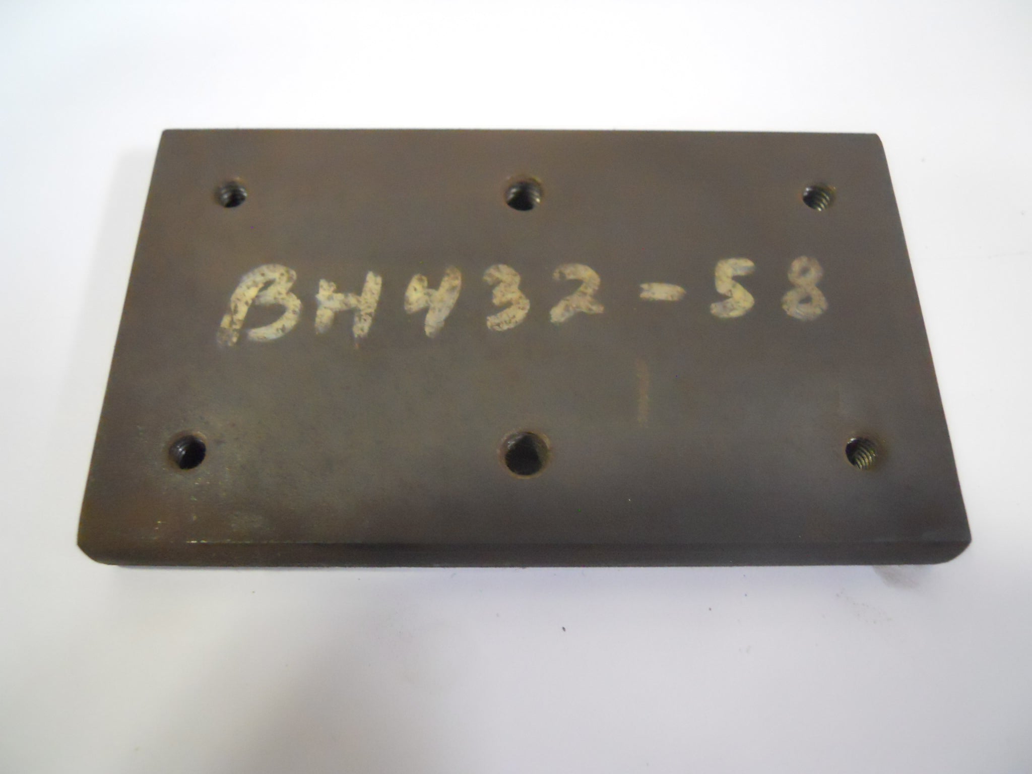 AUXILARY VALVE MOUNT PLATE